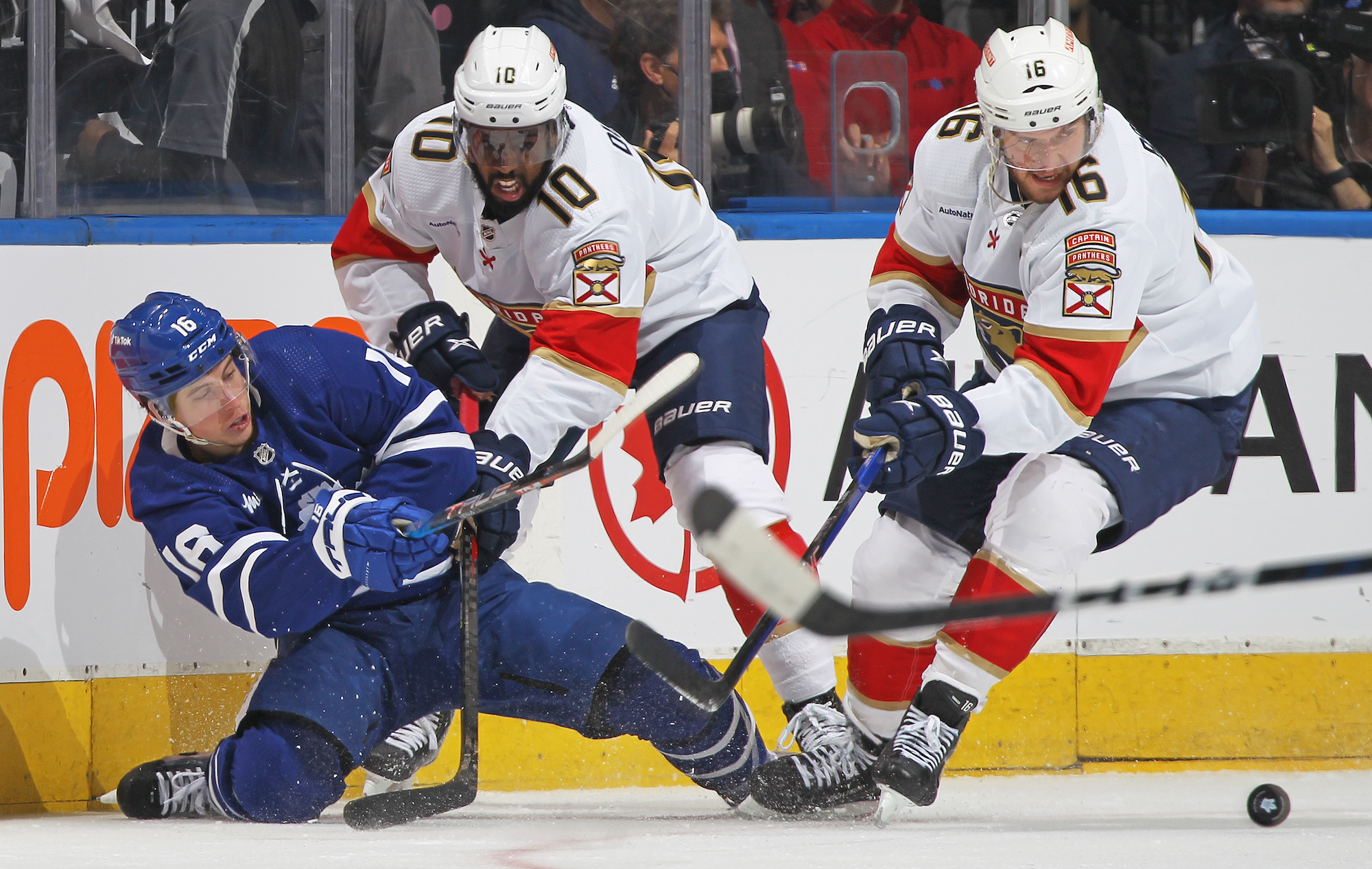 TORONTO, CANADA: Anthony Duclair #10 of the Florida Panthers battles against Mitchell Marner #16 of the Toronto Maple Leafs during Game Two of the Second Round of the 2023 Stanley Cup Playoffs at Scotiabank Arena on May 4, 2023 in Toronto, Ontario, Canada. (Photo by Claus Andersen/Getty Images) *** Local Caption *** Anthony Duclair; Mitchell Marner