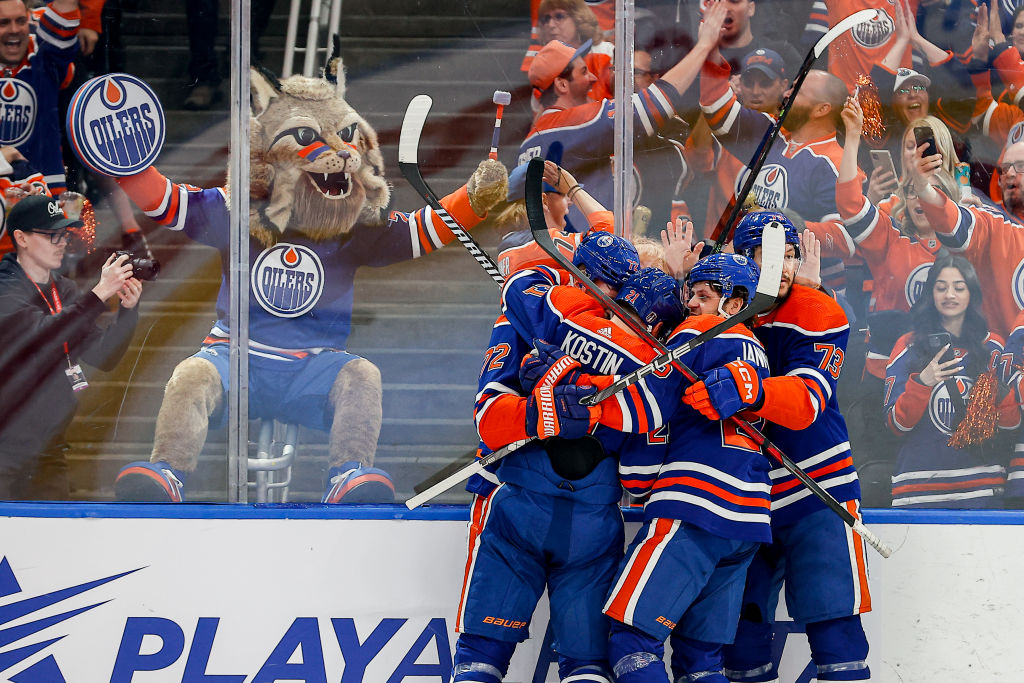 Nick Bjugstad celebrates his goal