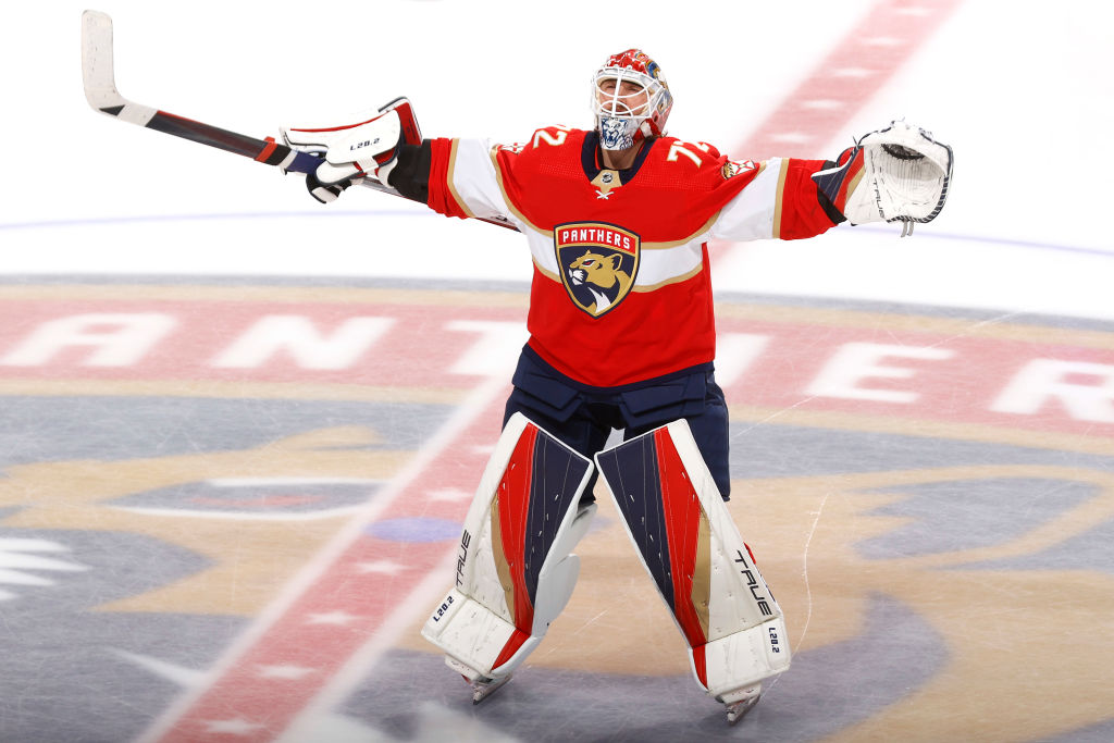 Sergei Bobrovsky warms up