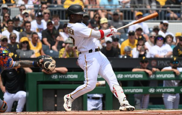 Cruz home run short of cycle, Pirates beat Cardinals 8-2