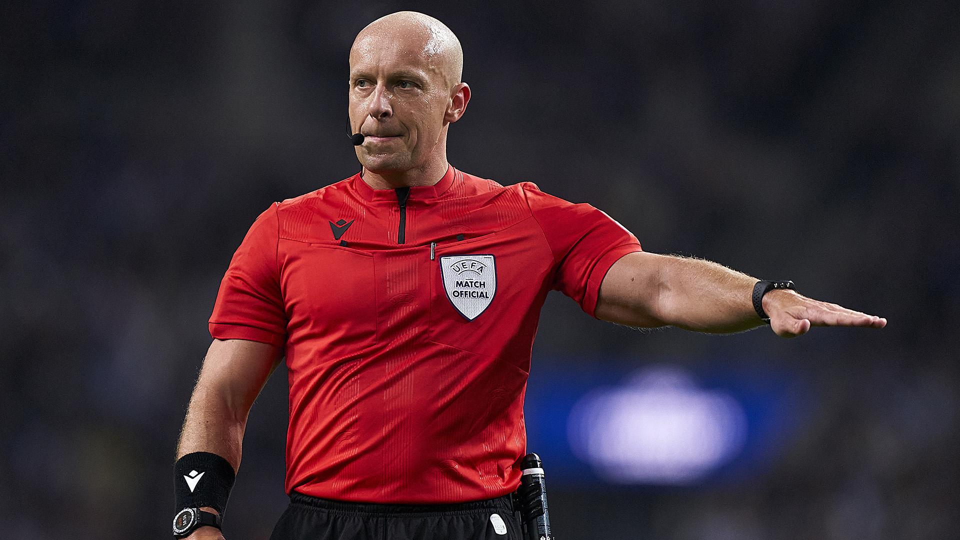Referee, Szymon Marciniak reacts during the UEFA Champions League round of 16 leg two match between FC Porto and FC Internazionale at Estadio do Dragao on March 14, 2023 in Porto, Portugal.
