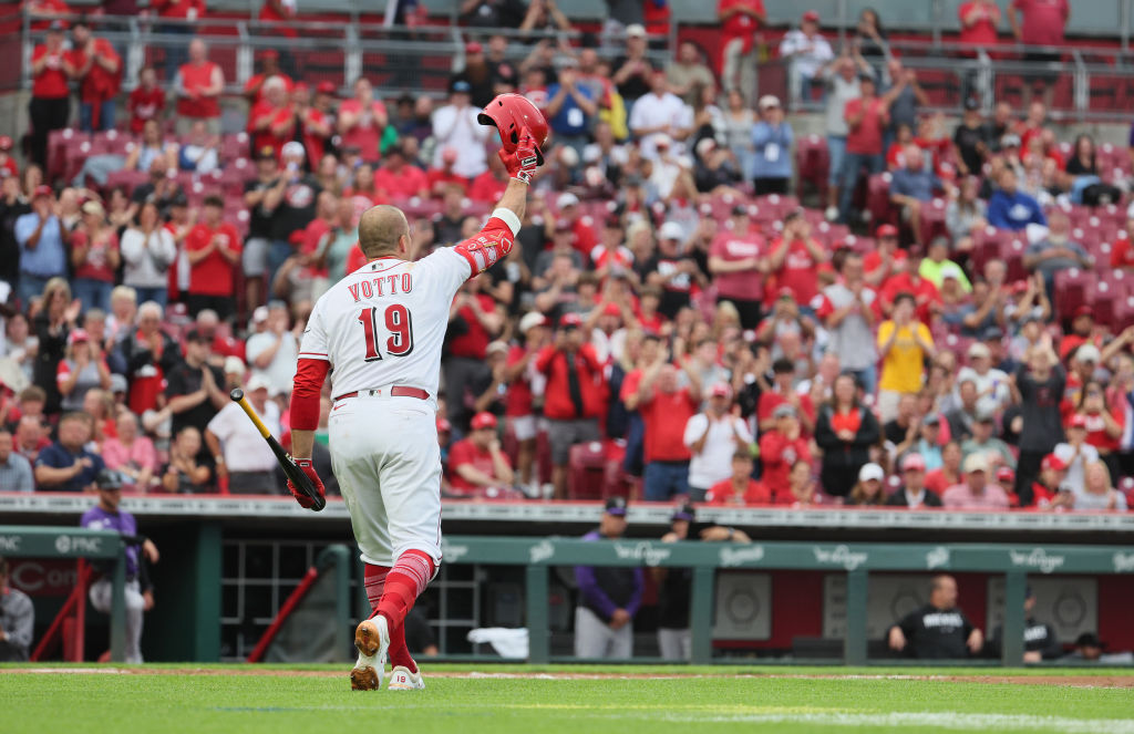 Joey Votto acknowledges the crowd before his first at bat