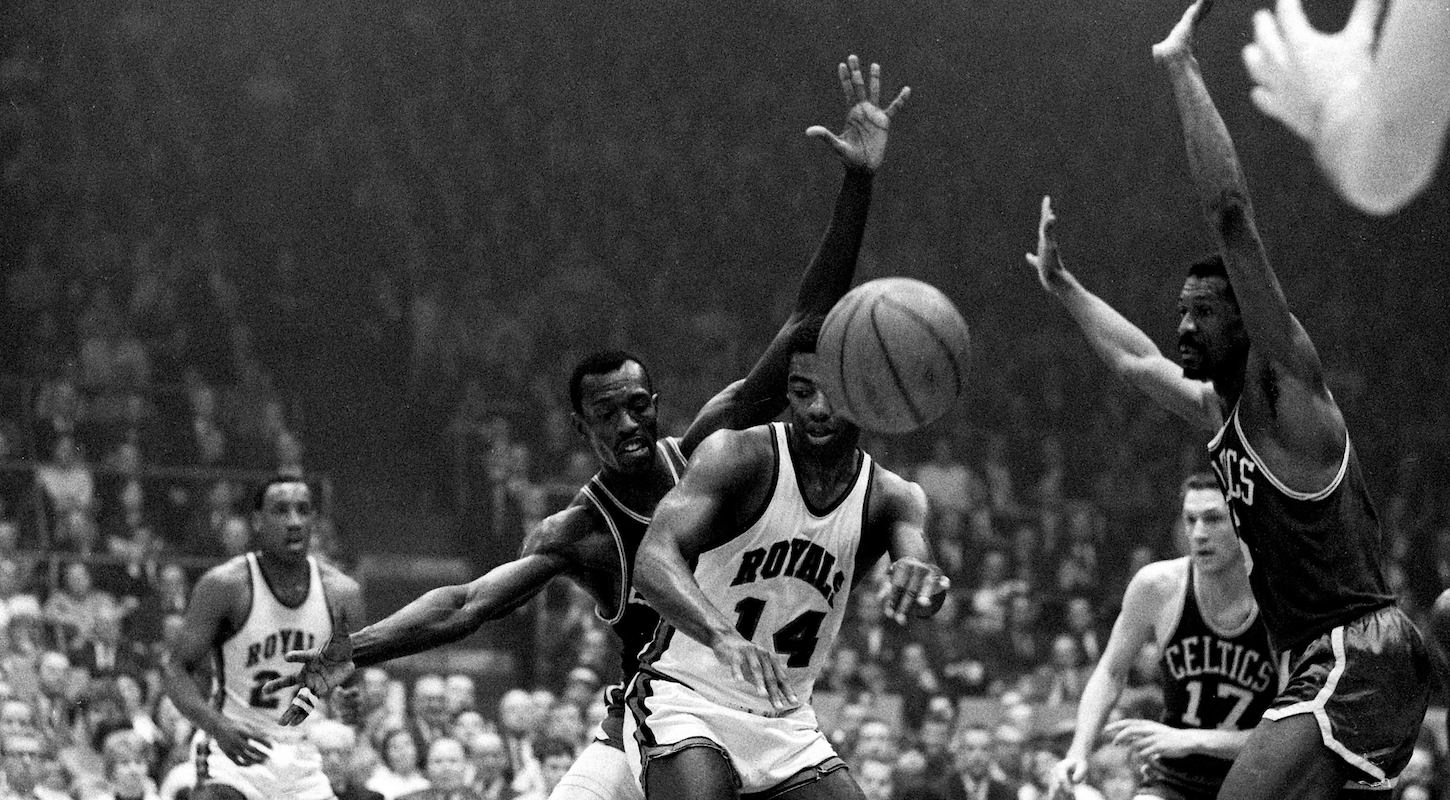 An old black-and-white photo of a game between the Celtics and Royals
