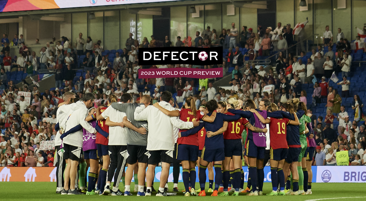 The Spain women's national team huddles on the field after losing to Italy in the UEFA Euros