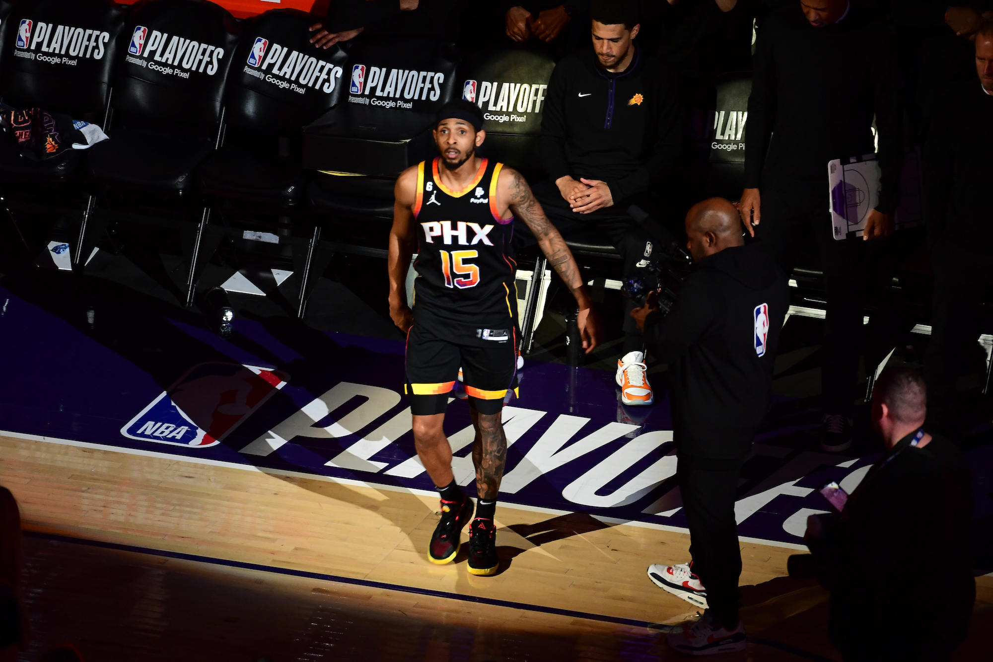 Cameron Payne walks onto the court during his final appearance for the Phoenix Suns, during the 2023 playoffs.