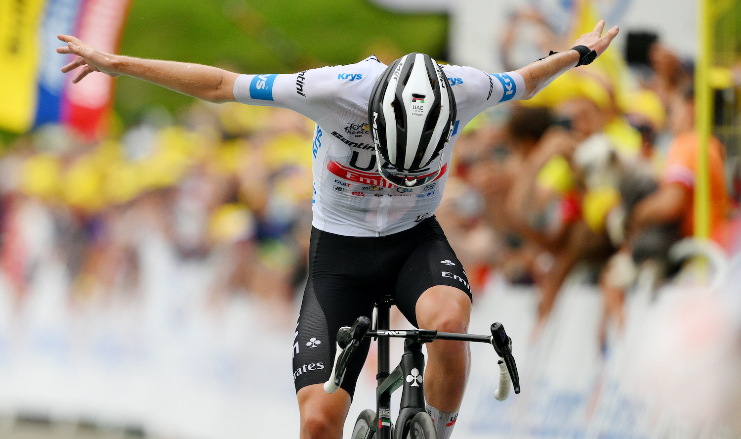 CAUTERETS-CAMBASQUE, FRANCE - JULY 06: Tadej Pogacar of Slovenia and UAE Team Emirates - White Best Young Rider Jersey celebrates at finish line as stage winner during the stage six of the 110th Tour de France 2023 a 144.9km stage from Tarbes to Cauterets-Cambasque 1355m / #UCIWT / on July 06, 2023 in Cauterets-Cambasque, France. (Photo by David Ramos/Getty Images)