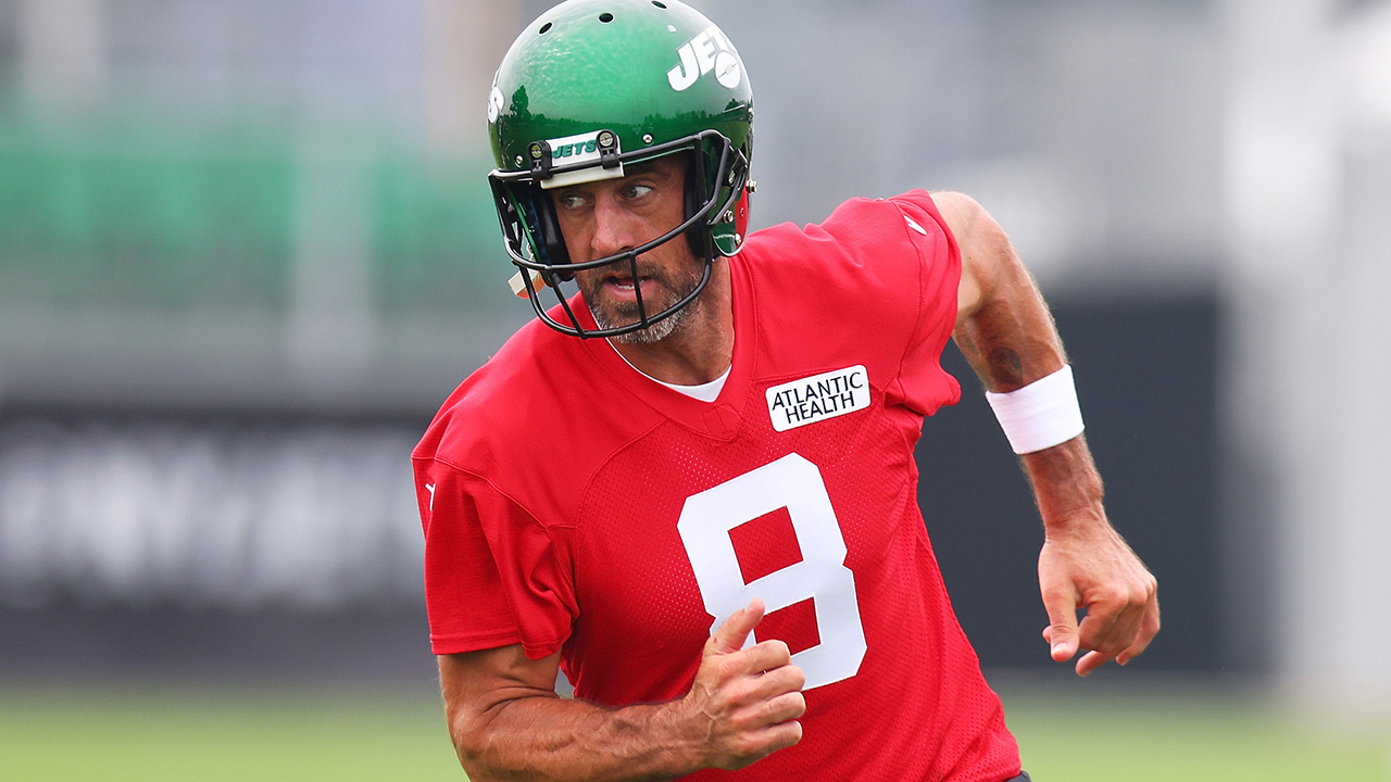 FLORHAM PARK, NEW JERSEY - JULY 20: Aaron Rodgers #8 of the New York Jets run drills during training camp at Atlantic Health Jets Training Center on July 20, 2023 in Florham Park, New Jersey.