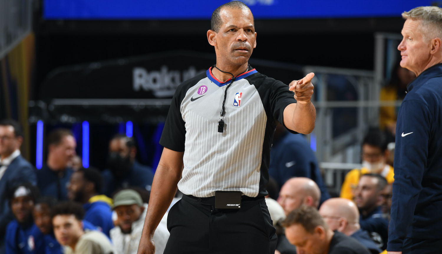 Referee Eric Lewis #42 looks on during the game between the Los Angeles Lakers and the Golden State Warriors during the Western Conference Semi Finals of the 2023 NBA Playoffs on May 4, 2023 at Chase Center in San Francisco, California. NOTE TO USER: User expressly acknowledges and agrees that, by downloading and/or using this Photograph, user is consenting to the terms and conditions of the Getty Images License Agreement. Mandatory Copyright Notice: Copyright 2023 NBAE (Photo by Andrew D. Bernstein/NBAE via Getty Images)