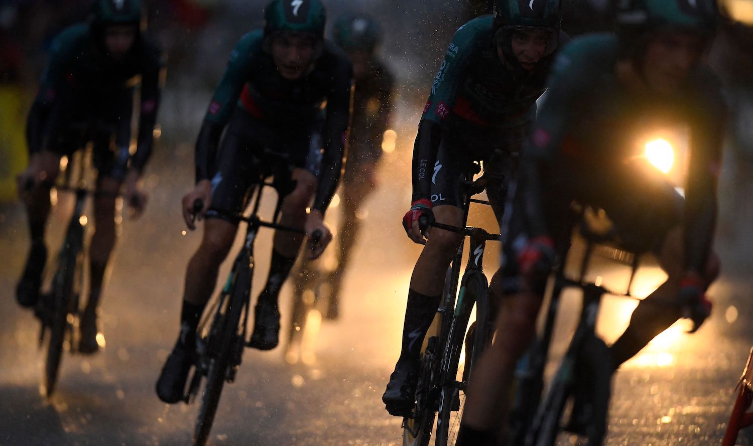 Team Bora ride during the first stage of the 2023 La Vuelta cycling tour of Spain, a 14,8 km team time-trial in Barcelona, on August 26, 2023. (Photo by Pau BARRENA / AFP) (Photo by PAU BARRENA/AFP via Getty Images)