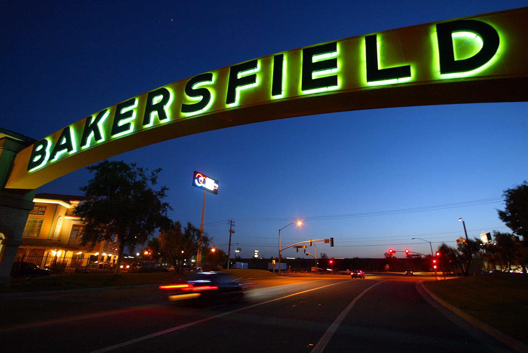 Neon sign welcomes visitors to Bakersfield. Country western star Buck Owens, built a $10million 'Buck Owen's Crystal Palace' at Highway 99, right next to the Crystal Palace is the huge Yellow and black BAKERSFIELD sign of Sillect street that we all see from the 99 freeway Bakersfield is a city increasingly popular with Southern California families because its houses are affordable and its schools good and it still has a smalltown feel. (Photo by Spencer Weiner/Los Angeles Times via Getty Images)