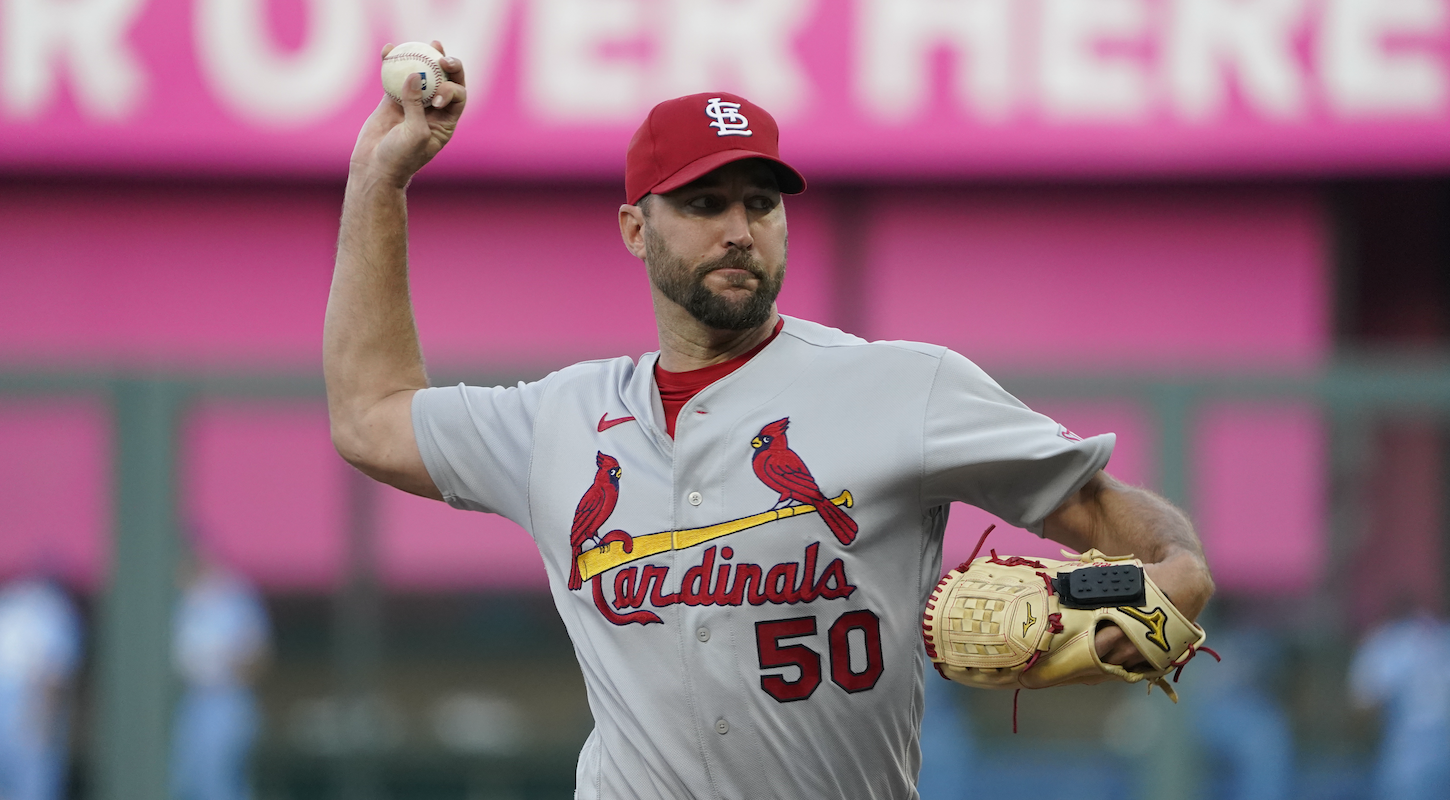 St. Louis Cardinals pitcher Adam Wainwright throws what looks like a circle-change against the Kansas City Royals