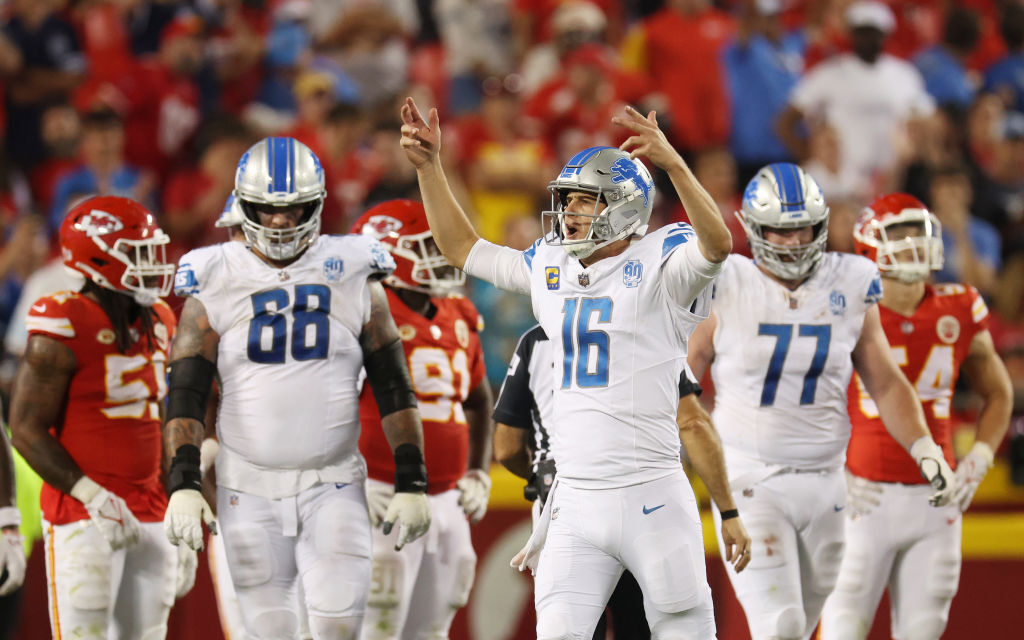Jared Goff of the Detroit Lions celebrates their 21-20 win over the Kansas City Chiefs