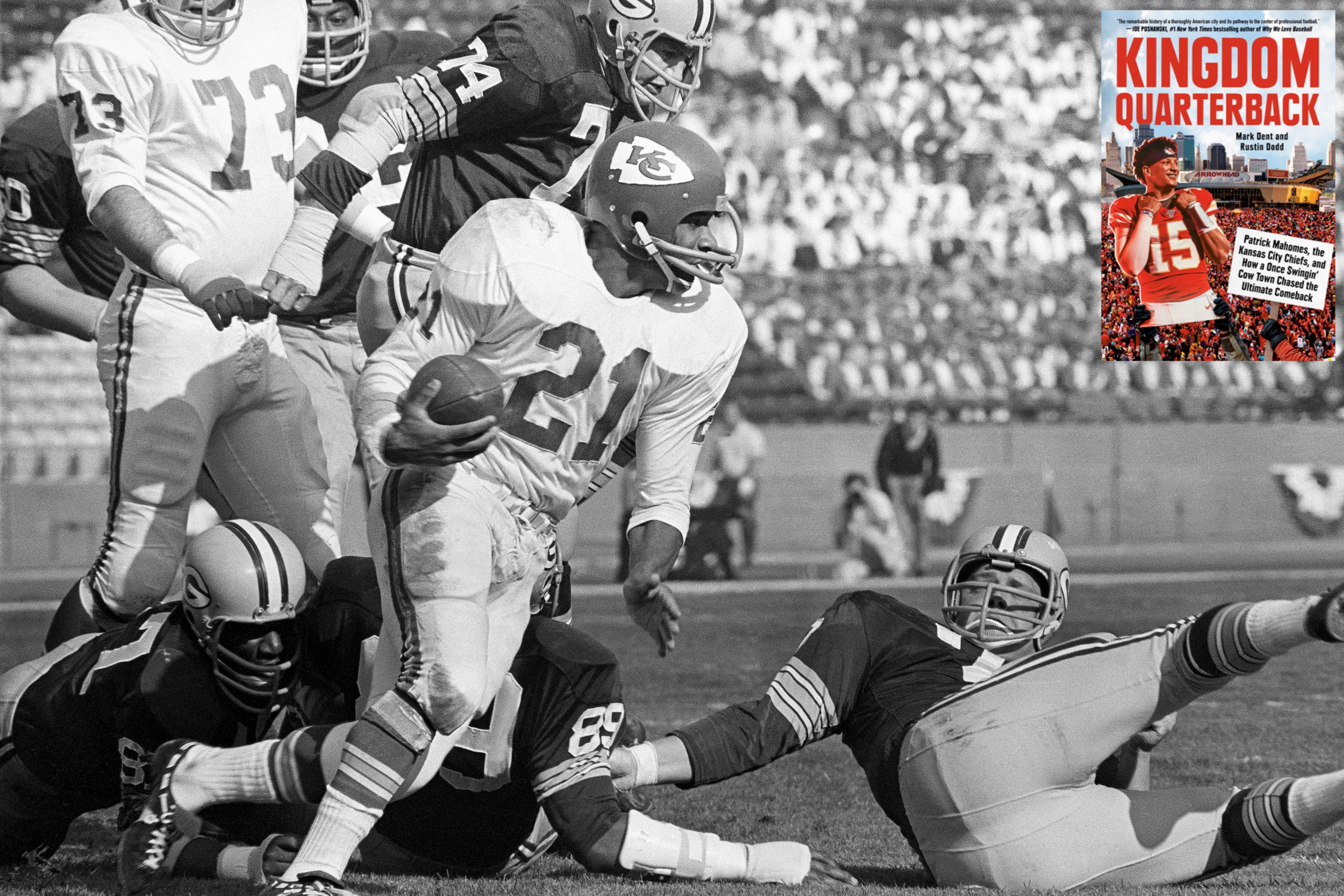 Mike Garrett of the Kansas City Chiefs rushing against the Green Bay Packers in Super Bowl I, on Jan. 15, 1967.