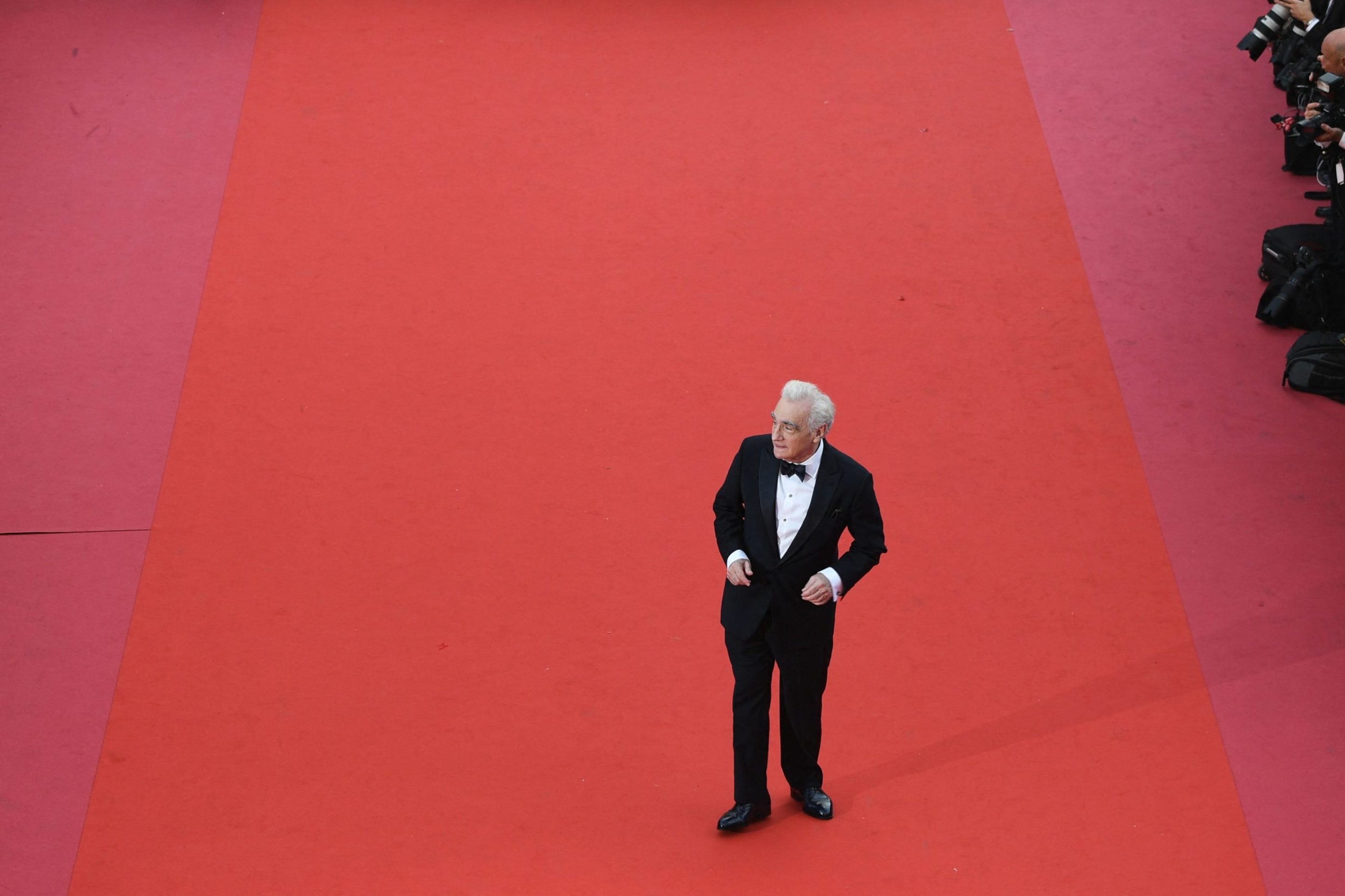 TOPSHOT - US director Martin Scorsese poses as he arrives on May 8, 2018 for the screening of the film "Todos Lo Saben (Everybody Knows)" and the opening ceremony of the 71st edition of the Cannes Film Festival in Cannes, southern France. (Photo by Antonin THUILLIER / AFP) (Photo by ANTONIN THUILLIER/AFP via Getty Images)
