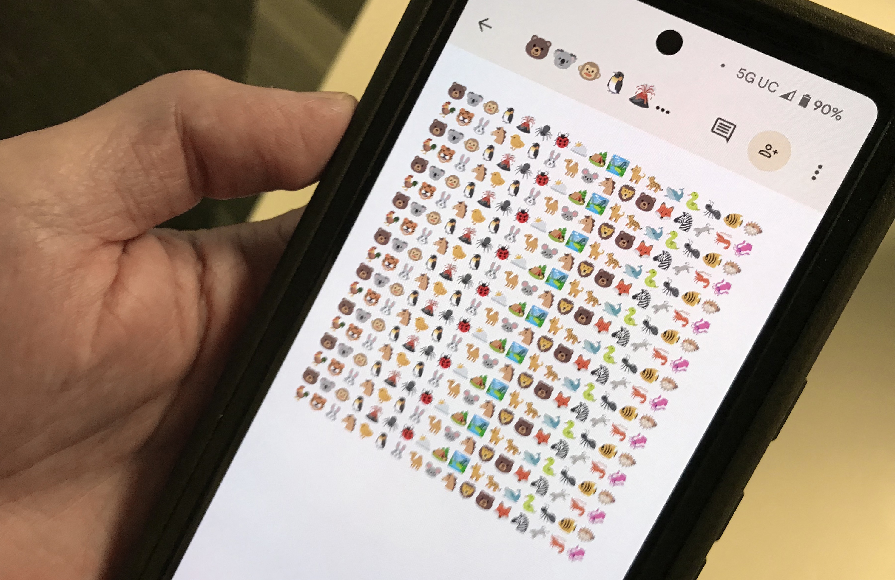 Emoji overload. If I need to have an Emoji decoder ring to understand your  bio I'm swiping left. : r/Bumble