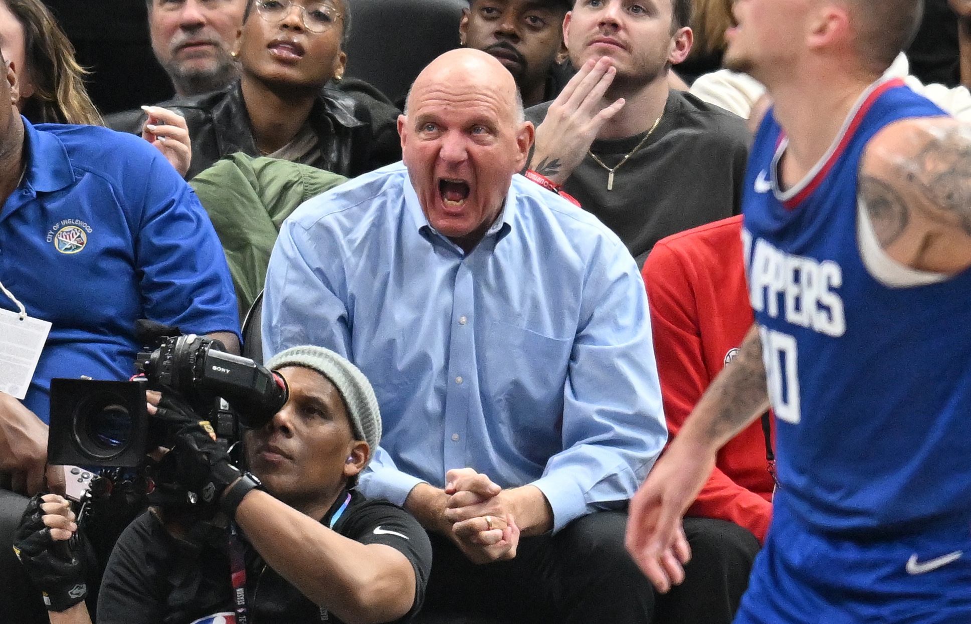 LOS ANGELES, CA - JANUARY 16: LA Clippers owner Steve Ballmer yells while the Oklahoma City Thunder shoots free-throws during a NBA basketball game on January 16, 2024 at Crypto.com Arena in Los Angeles, CA. (Photo by John McCoy/Icon Sportswire)