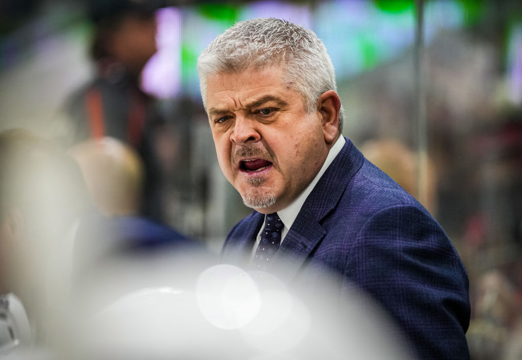 Todd McLellan on the bench