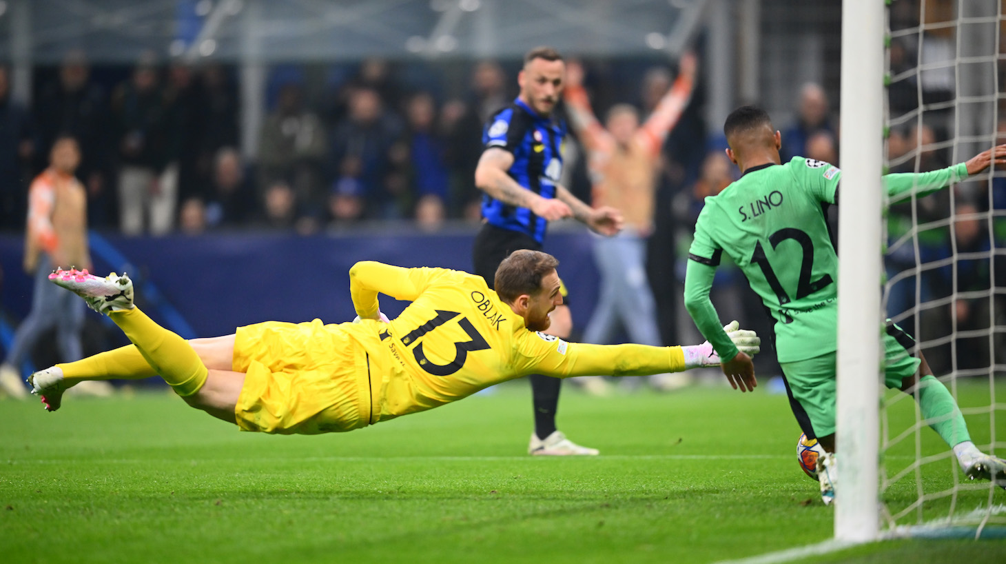 Marko Arnautovic of FC Internazionale scores the goal during the UEFA Champions League 2023/24 round of 16 first leg match between FC Internazionale and Atletico Madrid at Stadio Giuseppe Meazza on February 20, 2024 in Milan, Italy.