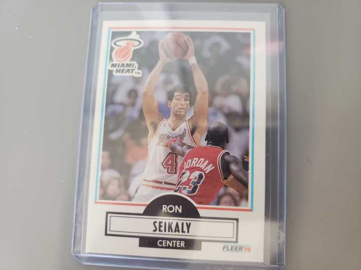 A Ron Seikaly basketball card.