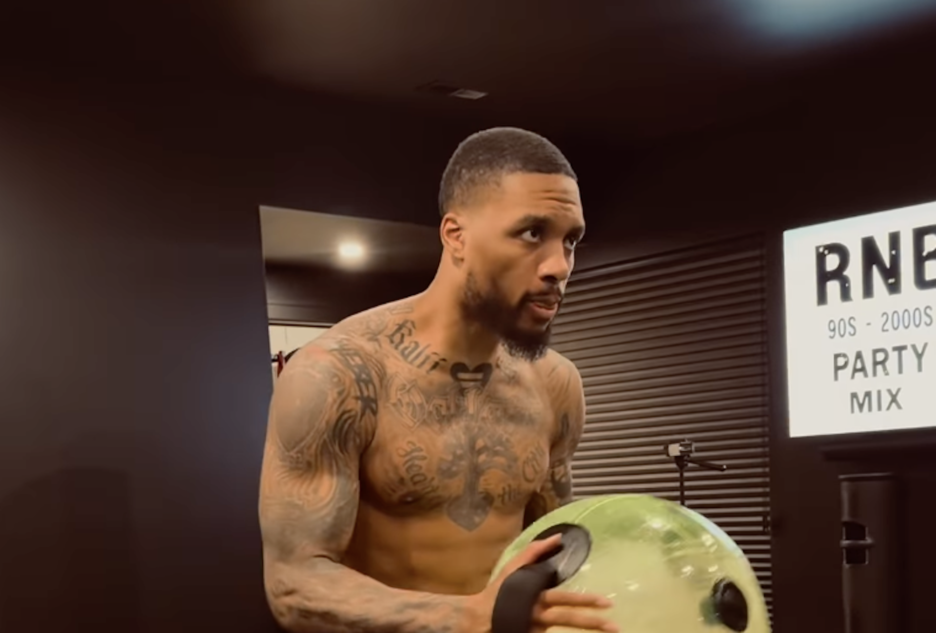 Damian Lillard wiggles the orb