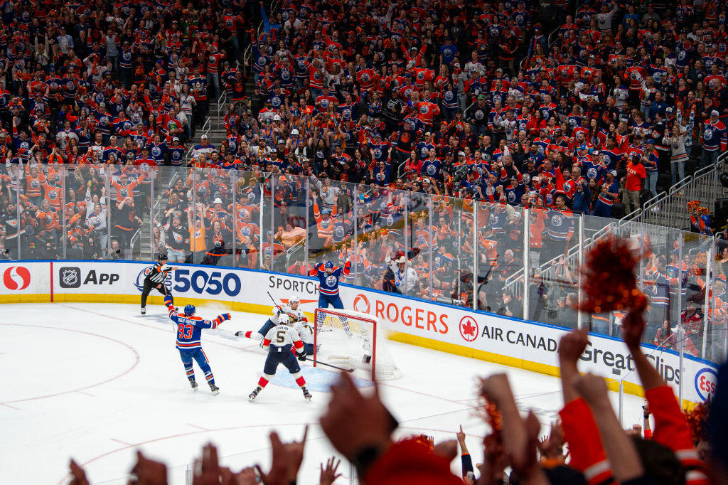 Zach Hyman celebrates his goal