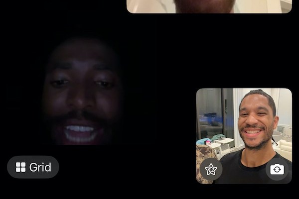 Jalen Brunson, Donte DiVincenzo, Mikal Bridges, and Josh Hart on a FaceTime call after the Knicks traded for Mikal Bridges.