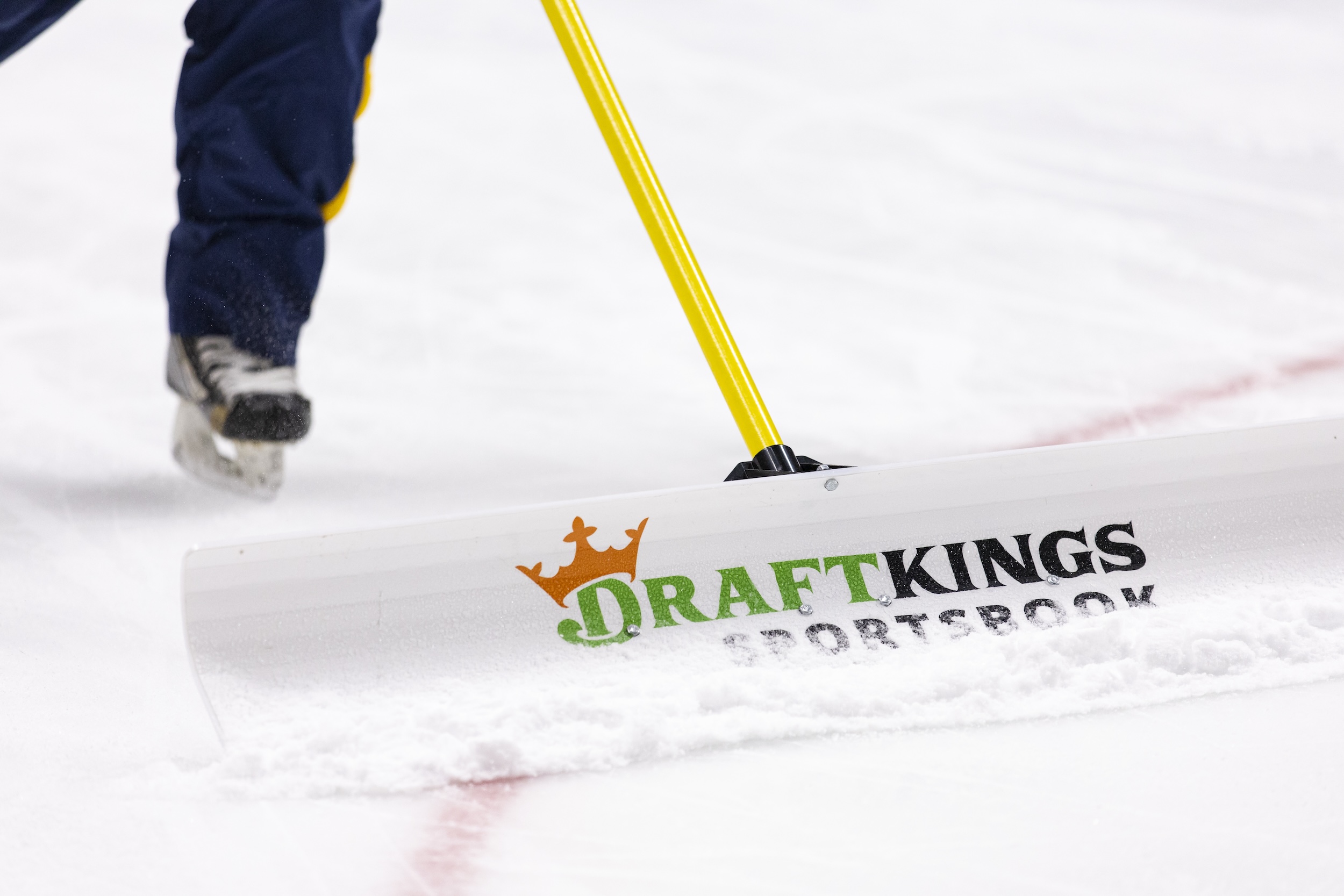 DraftKings Eats Shit, Reverses Course On Stupid Gaming Tax Surcharge | Defector