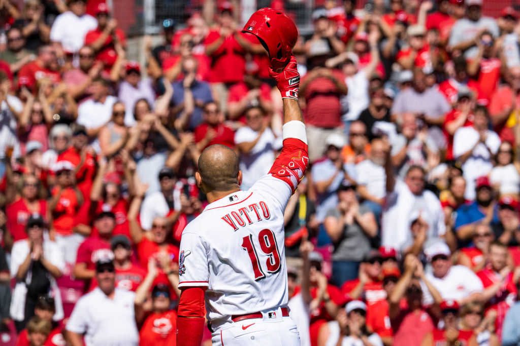 CINCINNATI, OHIO - SEPTEMBER 24: Joey Votto #19 of the Cincinnati Reds acknowledges the crowd before his first at-bat during a game against the Pittsburgh Pirates at Great American Ball Park on September 24, 2023 in Cincinnati, Ohio.