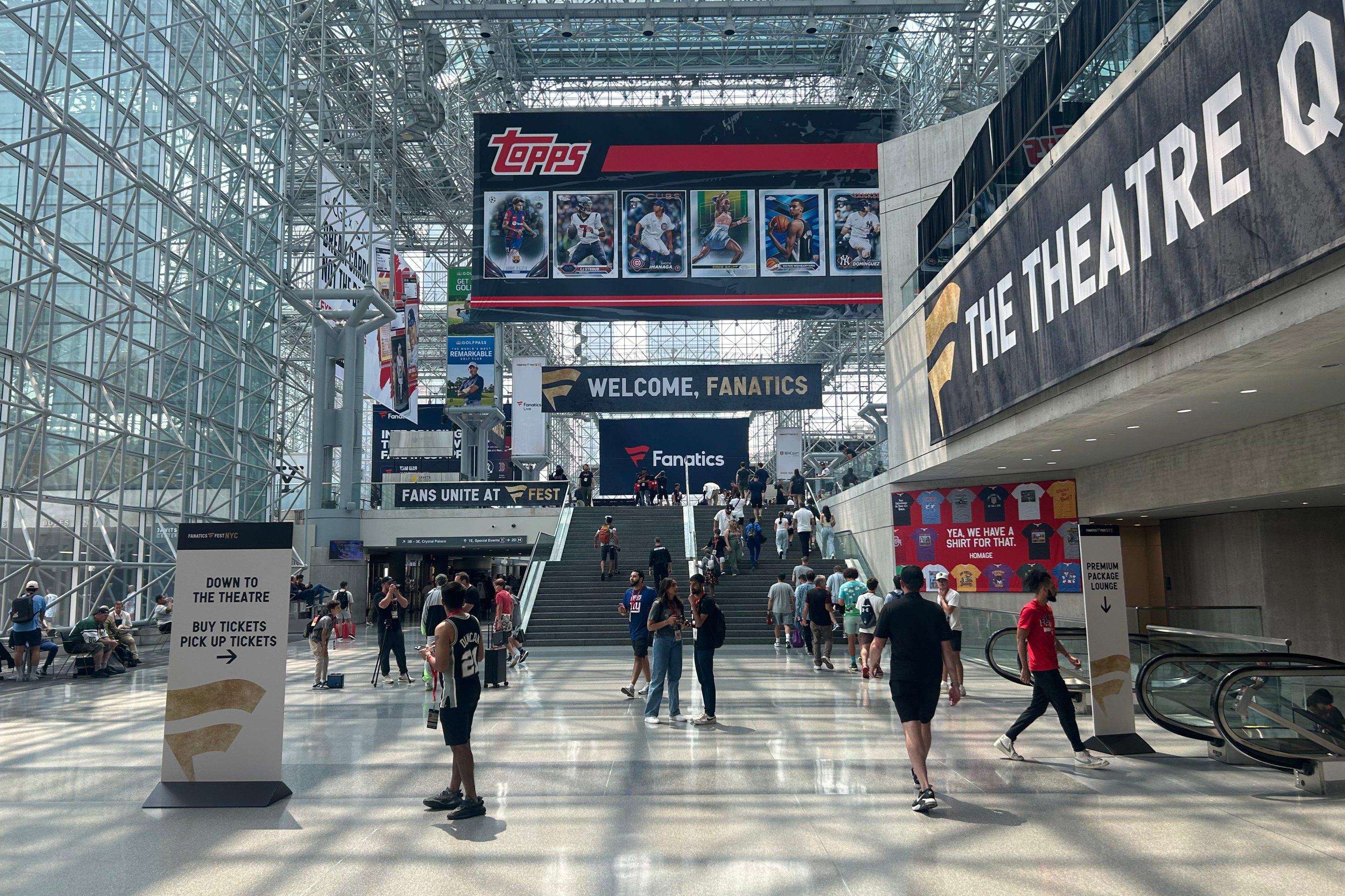 The lobby of the Javits Center during Fanatics Fest