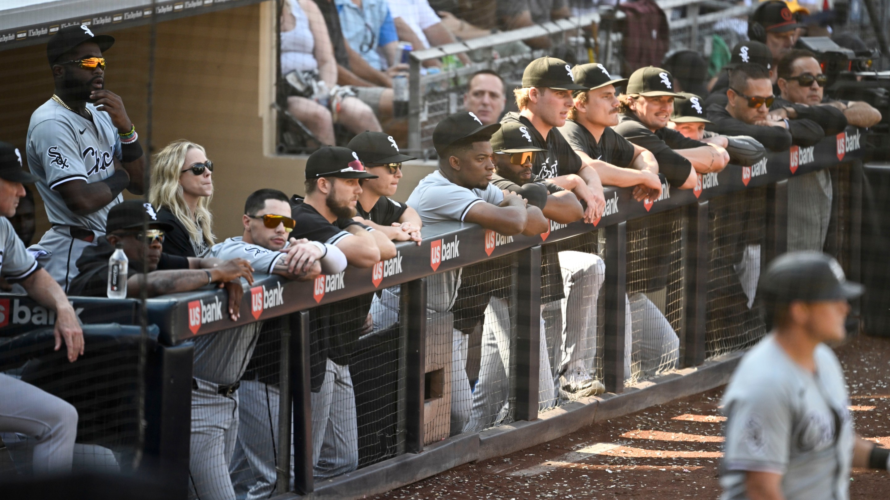 SAN DIEGO, CA - Chicago White Sox playes look out from the dugout during the ninth inning against the San Diego Padres, September 22, 2024 at Petco Park in San Diego, California. (Photo by Denis Poroy/Getty Images)