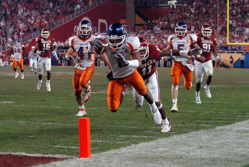 Boise State wide receiver Jerard Rabb dives into the end zone