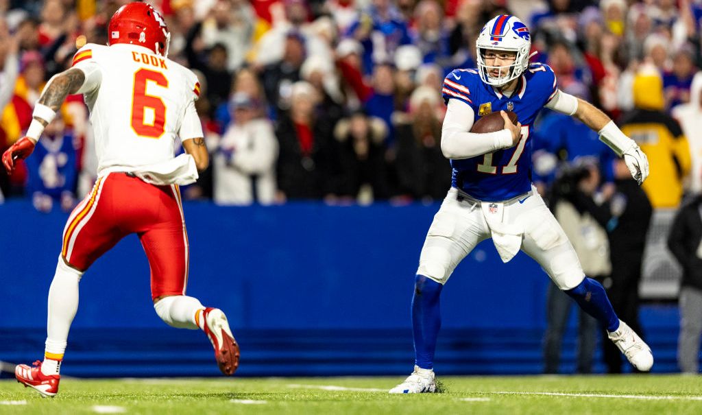 Josh Allen runs the ball to score a touchdown