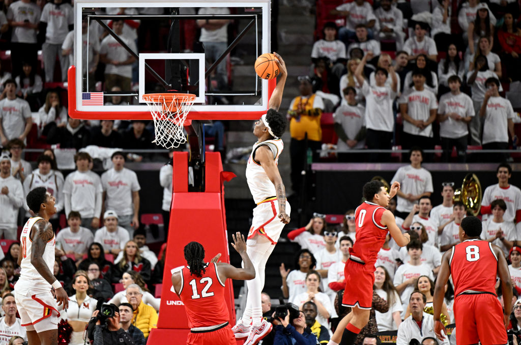 Tafara Gapare #6 of the Maryland Terrapins dunks the ball