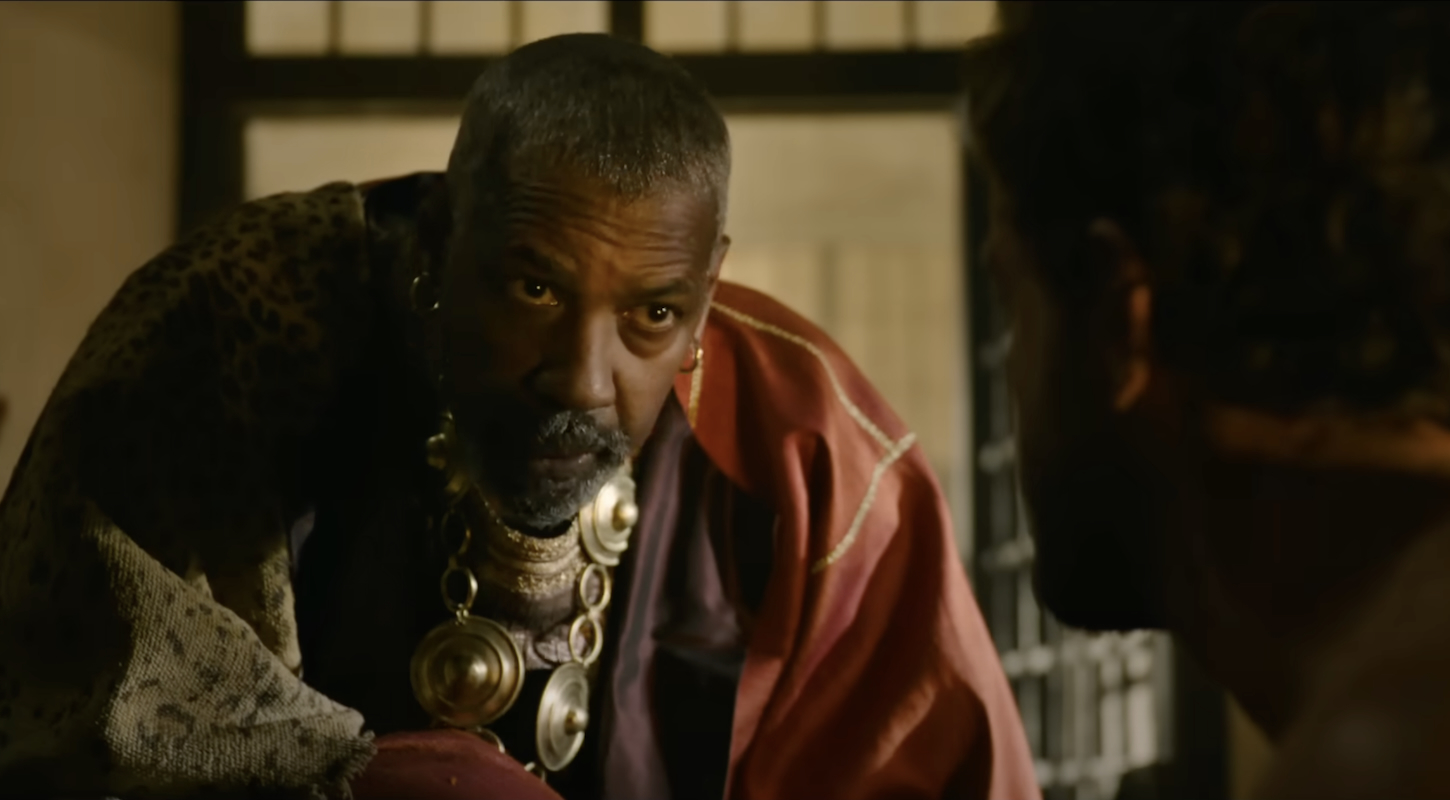 Denzel Washington looking incredibly sinister and cool in Gladiator II.