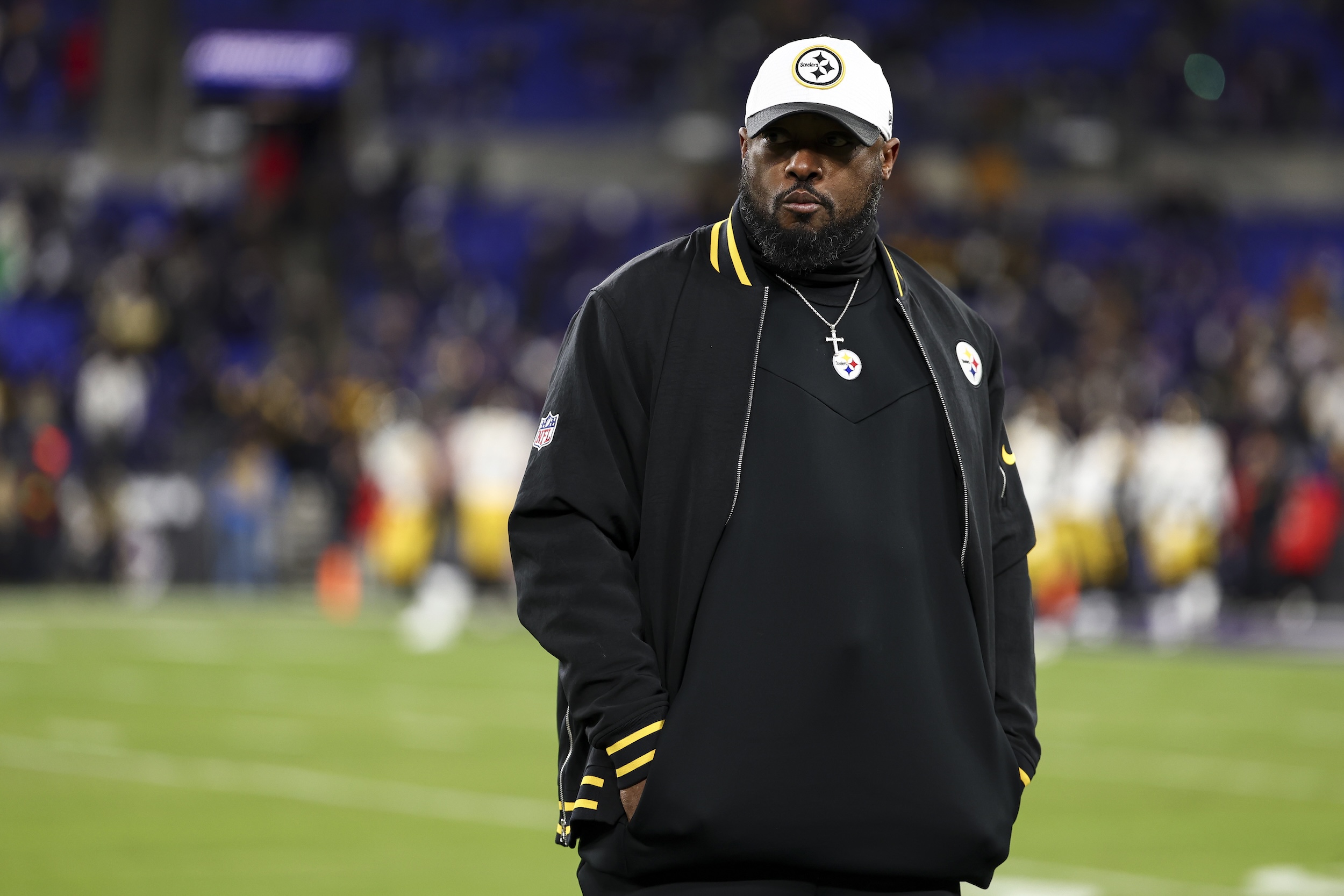 BALTIMORE, MARYLAND - JANUARY 11: Head coach Mike Tomlin of the Pittsburgh Steelers looks on prior to an NFL football wild card playoff game against the Baltimore Ravens at M&amp;T Bank Stadium on January 11, 2025 in Baltimore, Maryland. (Photo by Kevin Sabitus/Getty Images)