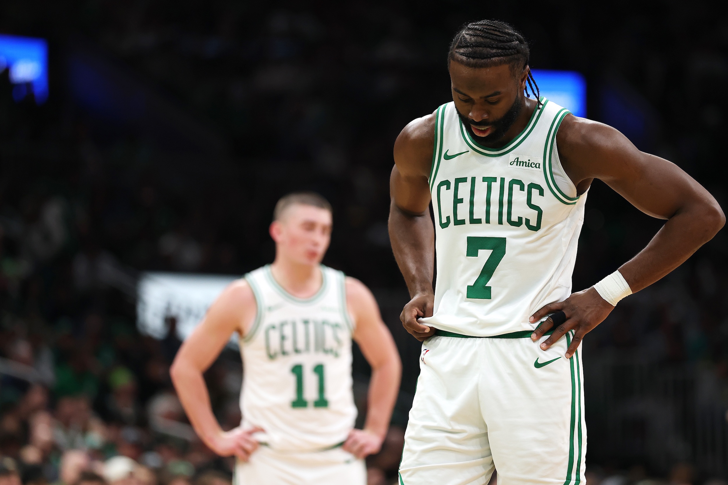 Jaylen Brown and Payton Pritchard look discouraged.