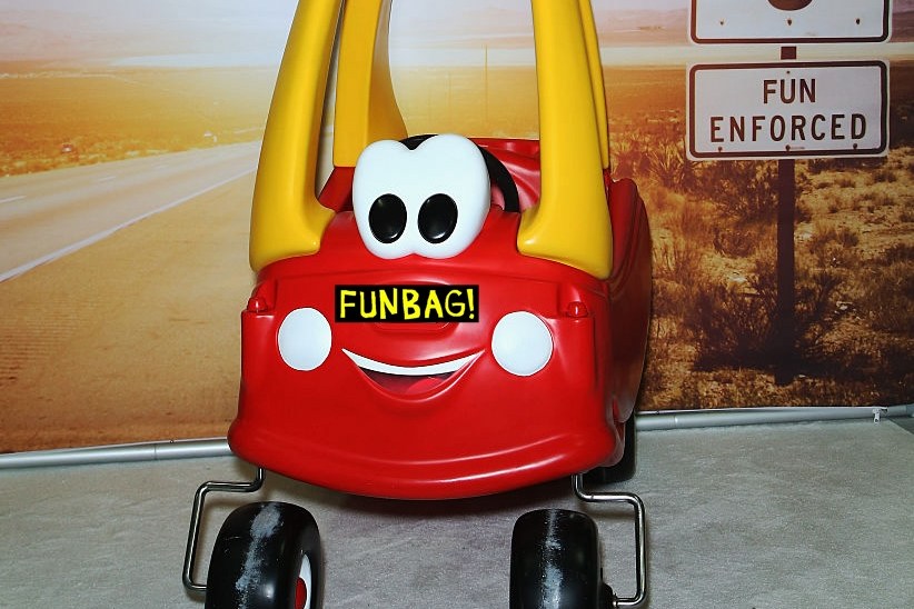 A little tikes cozy coupe