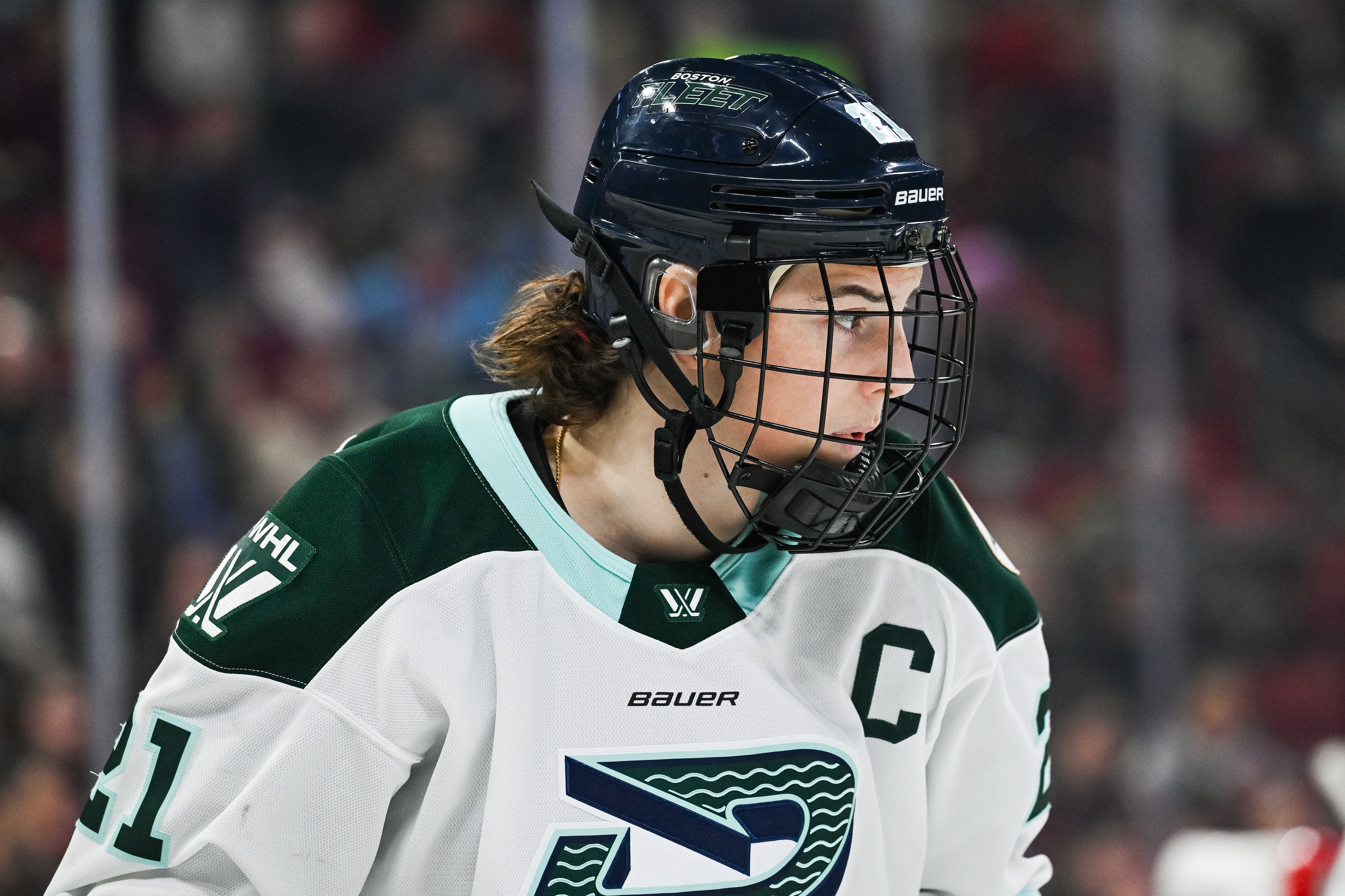 Boston Fleet forward Hilary Knight (21) during the Boston Fleet versus the Montreal Victoire game on March 01, 2025, at Centre Bell in Montréal, QC