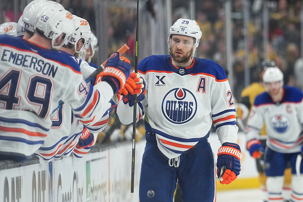 Leon Draisaitl #29 of the Edmonton Oilers celebrates with teammates after a goal