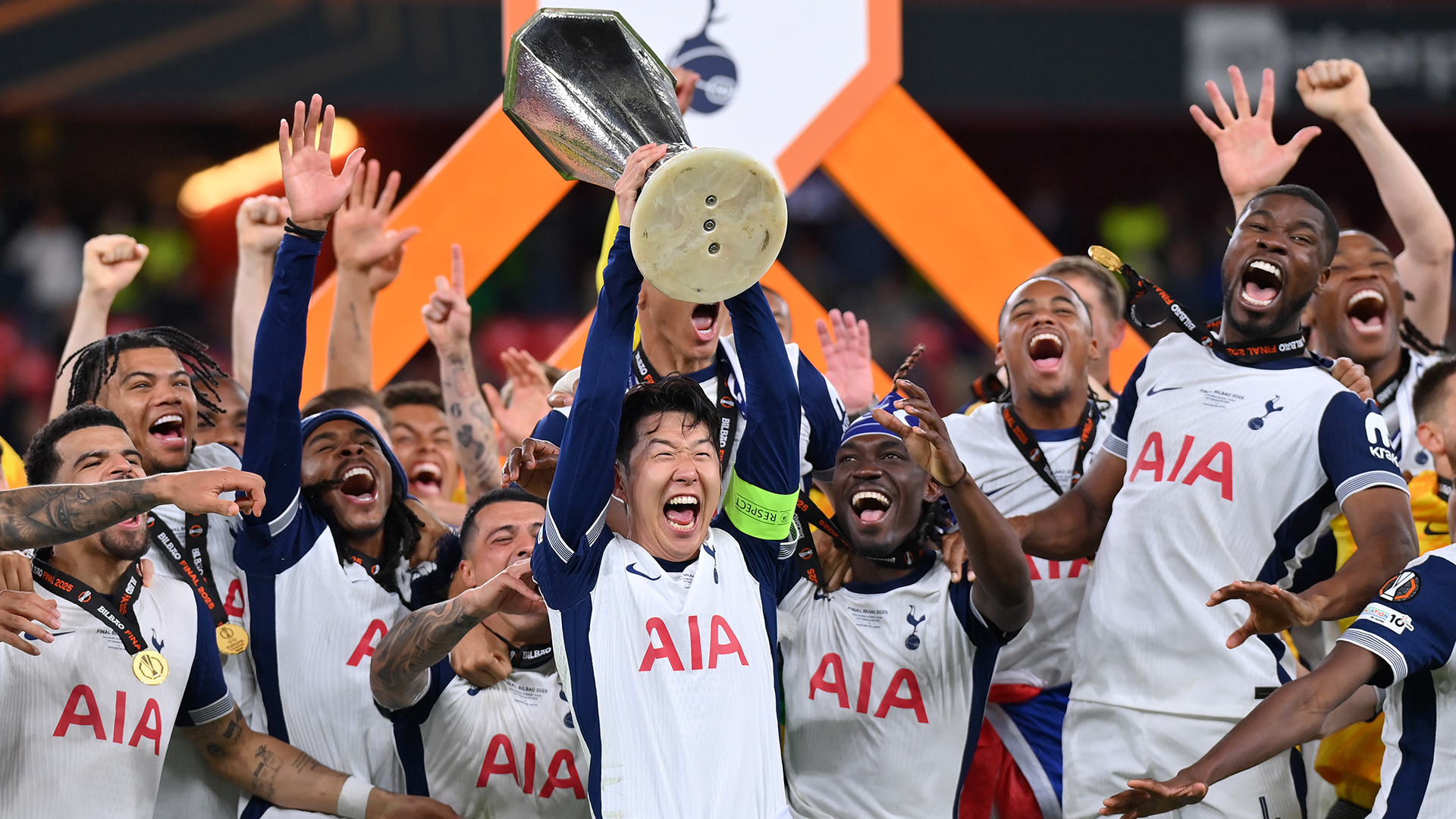 Son Heung-Min of Tottenham Hotspur lifts the Europa League trophy after winning the UEFA Europa League Final 2025 between Tottenham Hotspur and Manchester United on May 21, 2025 in Bilbao, Spain.