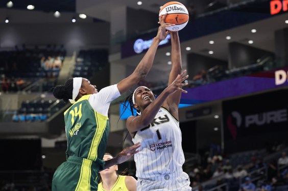 Dominique Malonga Gets It Done In Small Doses