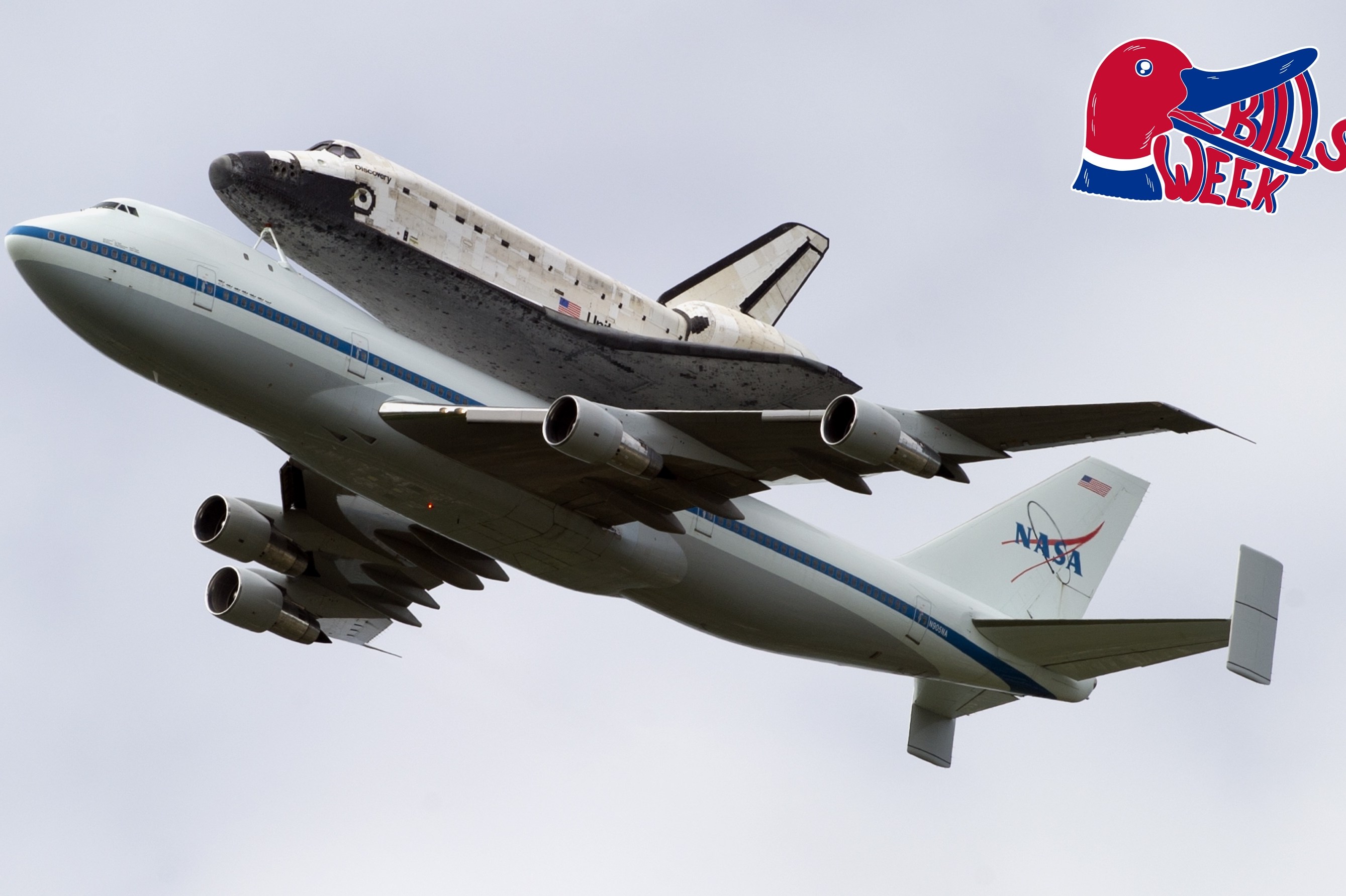 The Space Shuttle Discovery, aboard a specially modified NASA Boeing 747, flies over the Washington, DC, April 17, 2012, as seen from Arlington, Virginia. NASA is transferring the Shuttle, which completed 39 missions and spent 365 days in space, to the Smithsonian National Air and Space Museum Steven F. Udvar-Hazy Center at Dulles Airport. AFP PHOTO / Saul LOEB (Photo by Saul LOEB / AFP) (Photo by SAUL LOEB/AFP via Getty Images)