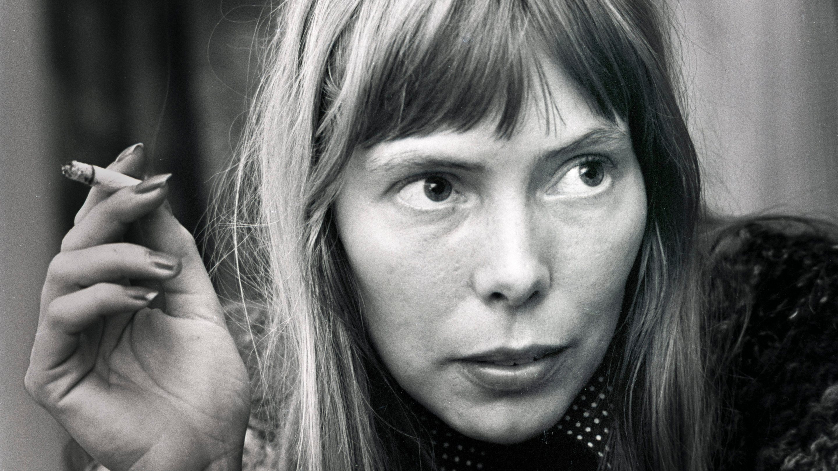 Joni Mitchell posed in Amsterdam, Netherlands in 1972