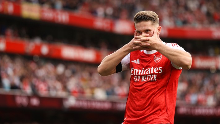 Viktor Gyokeres of Arsenal celebrates their third goal during the Premier League match between Arsenal and Leeds United at Emirates Stadium on August 23, 2025 in London, England.