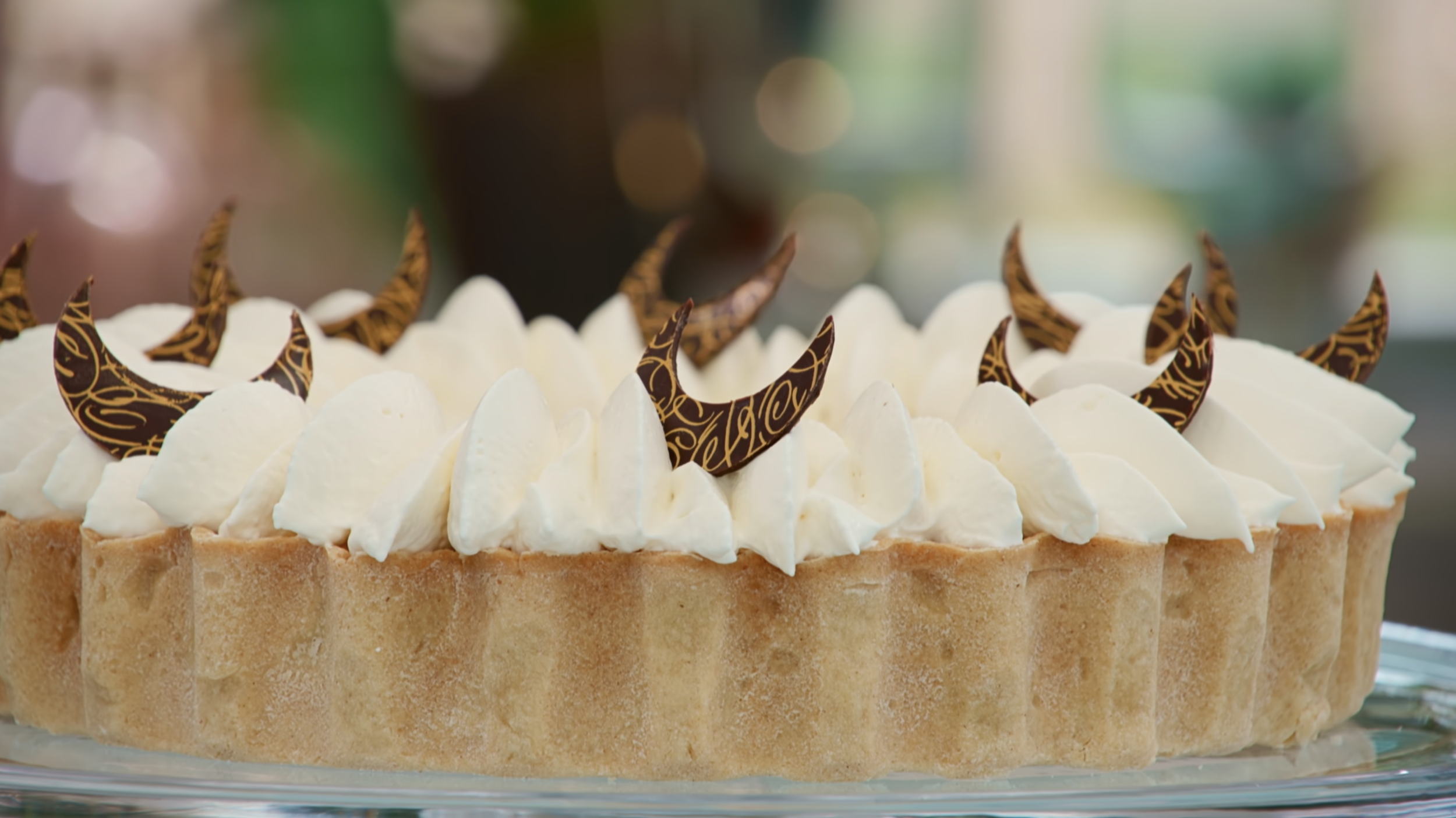 A finished white chocolate tart, from the show.