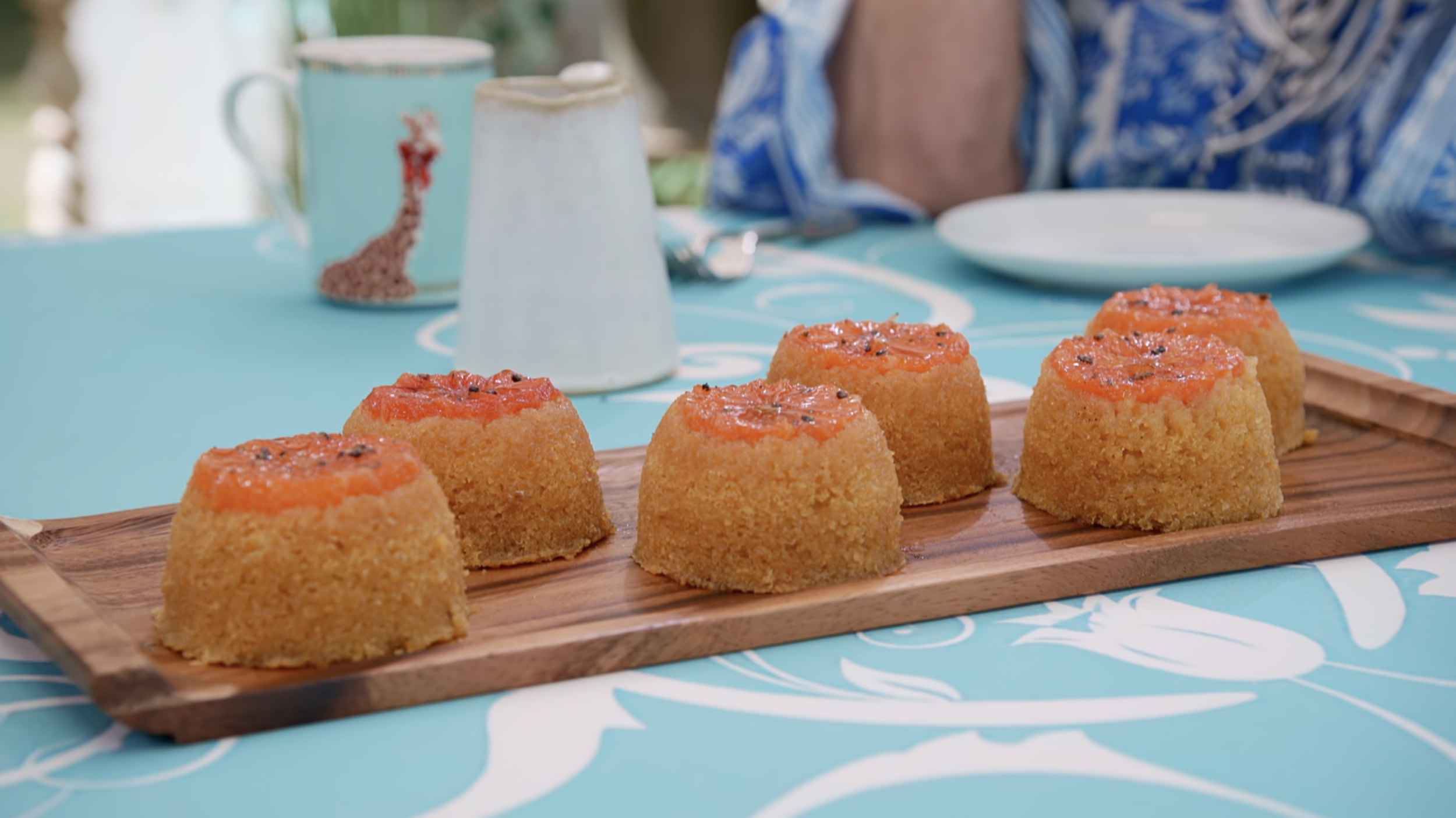 The Not-So-Great Defector Bake Off Rages Against Dessert Week | Defector