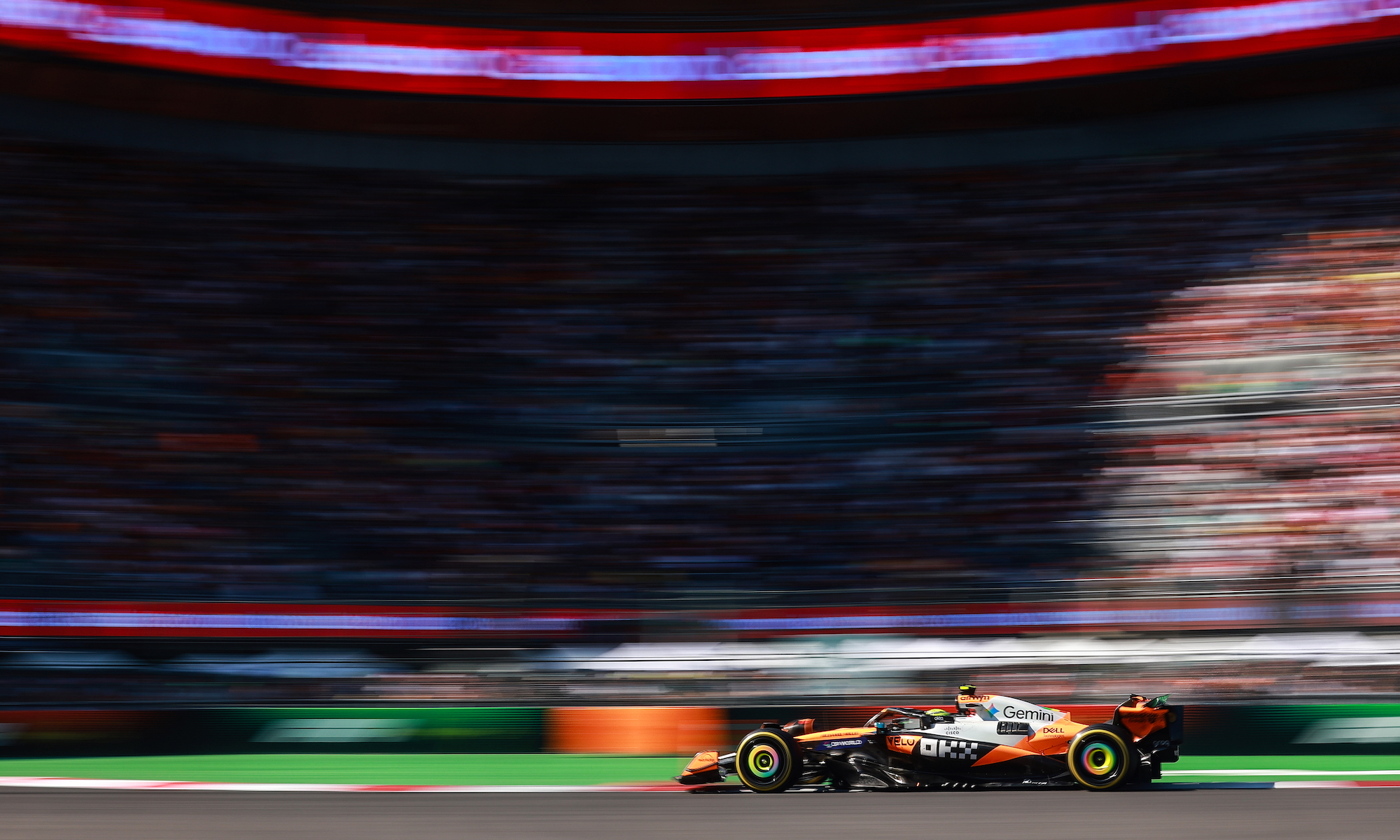 Lando Norris of Great Britain driving the (4) McLaren MCL39 Mercedes on track during the F1 Grand Prix of Mexico at Autodromo Hermanos Rodriguez on October 26, 2025 in Mexico City, Mexico.