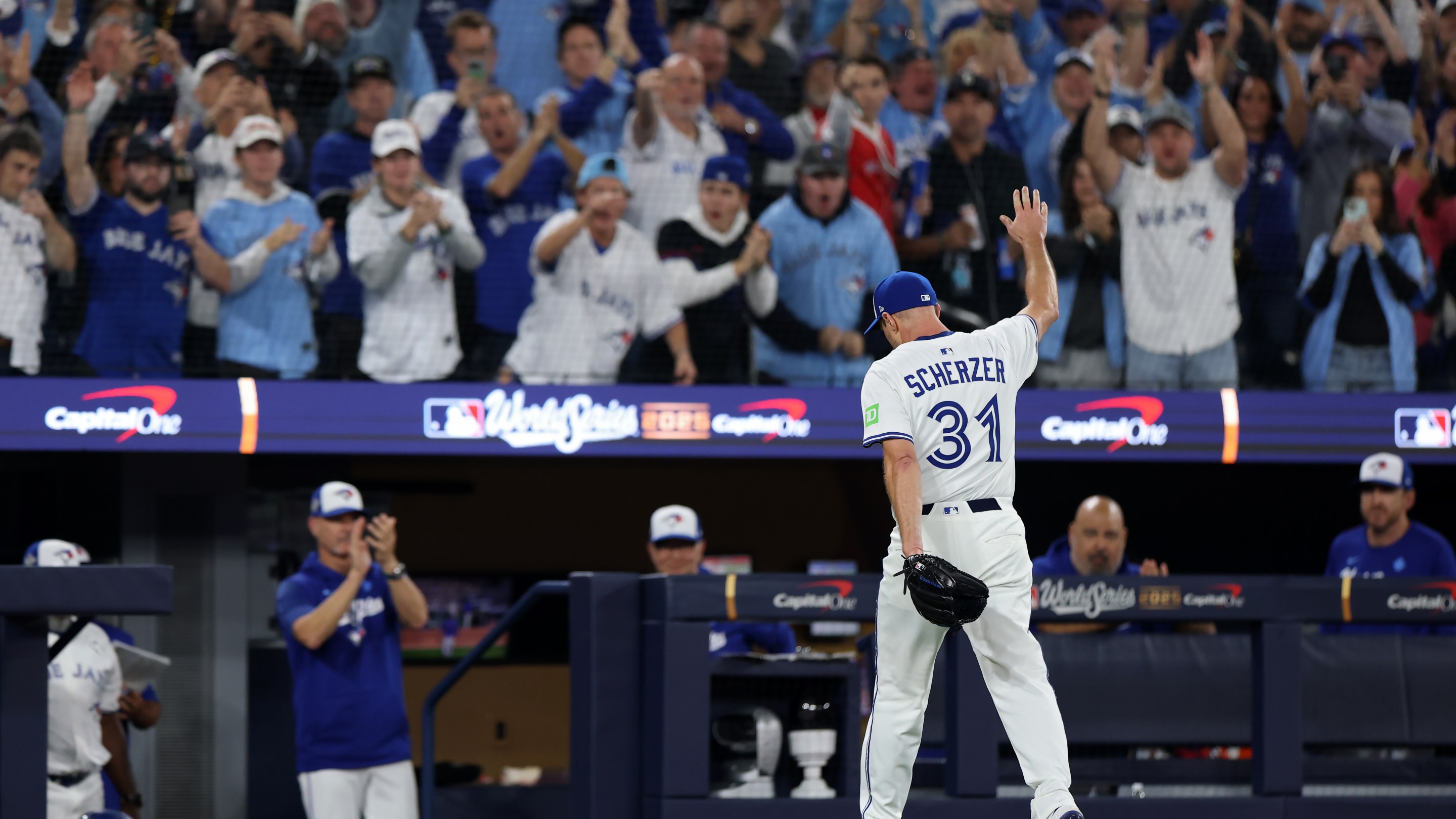 Max Scherzer #31 of the Toronto Blue Jays acknowledges the fans as he exits the game during the fifth inning against the Los Angeles Dodgers in game seven of the 2025 World Series at Rogers Center on November 01, 2025 in Toronto, Ontario. (