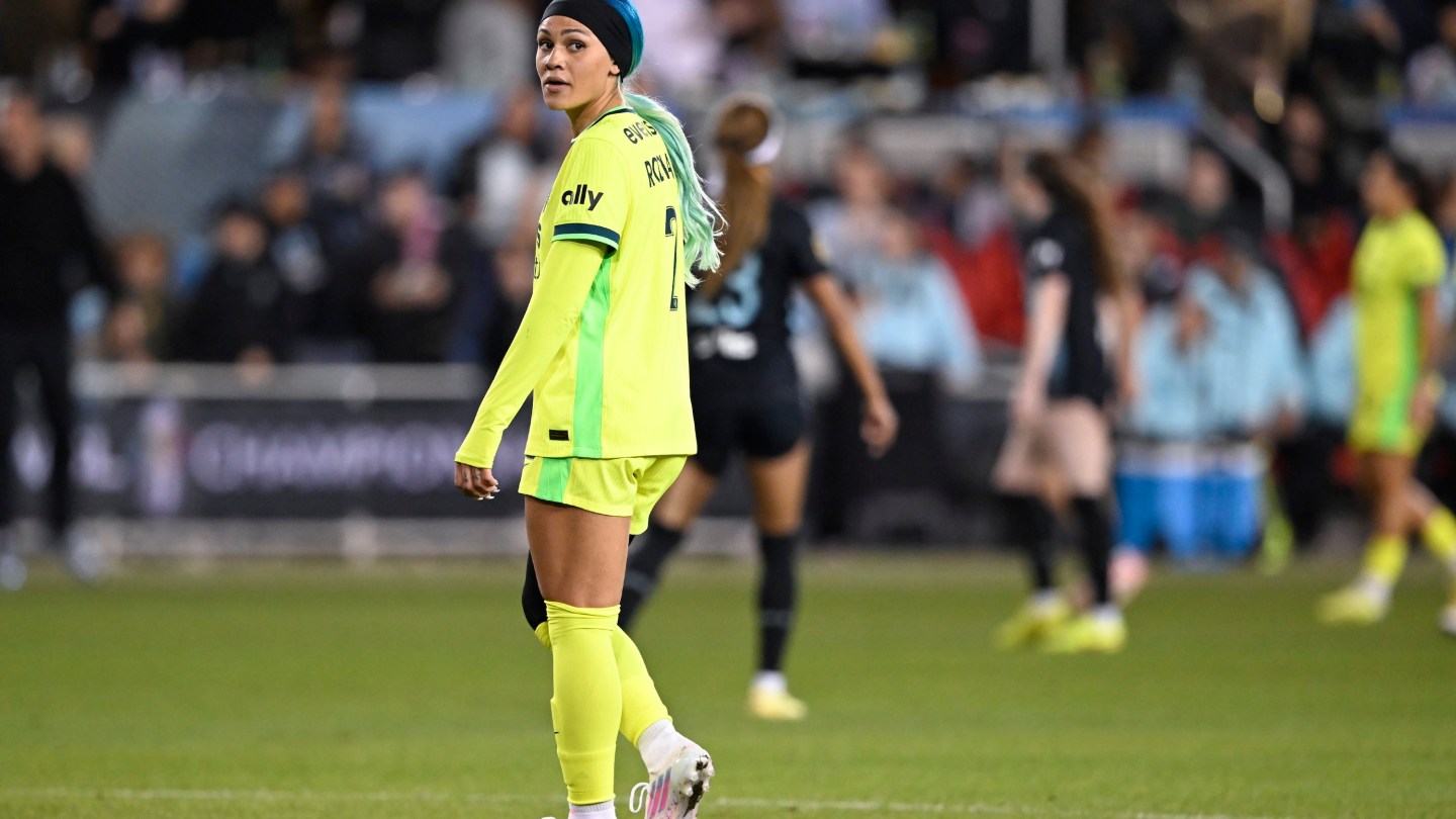 SAN JOSE, CALIFORNIA - NOVEMBER 22: Trinity Rodman #2 of Washington Spirit reacts during the NWSL Championship 2025 final between Washington Spirit and NJ/NY Gotham FC at PayPal Park on November 22, 2025 in San Jose, California.  (Photo by Brandon Vallance/Getty Images)