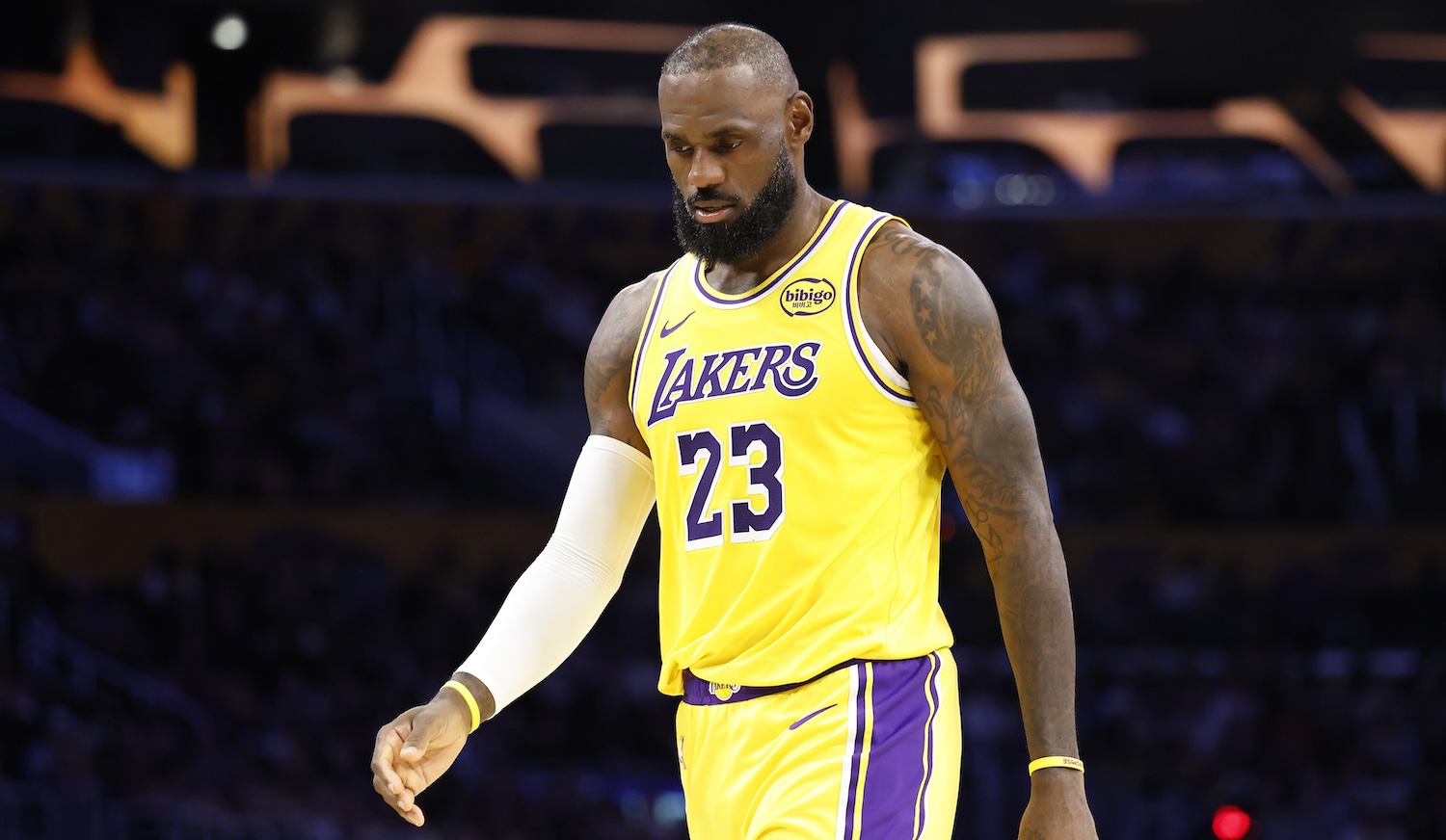 LOS ANGELES, CALIFORNIA - DECEMBER 01: LeBron James #23 of the Los Angeles Lakers on court against the Phoenix Suns at Crypto.com Arena on December 01, 2025 in Los Angeles, California. NOTE TO USER: User expressly acknowledges and agrees that, by downloading and or using this photograph, User is consenting to the terms and conditions of the Getty Images License Agreement. (Photo by Ronald Martinez/Getty Images)